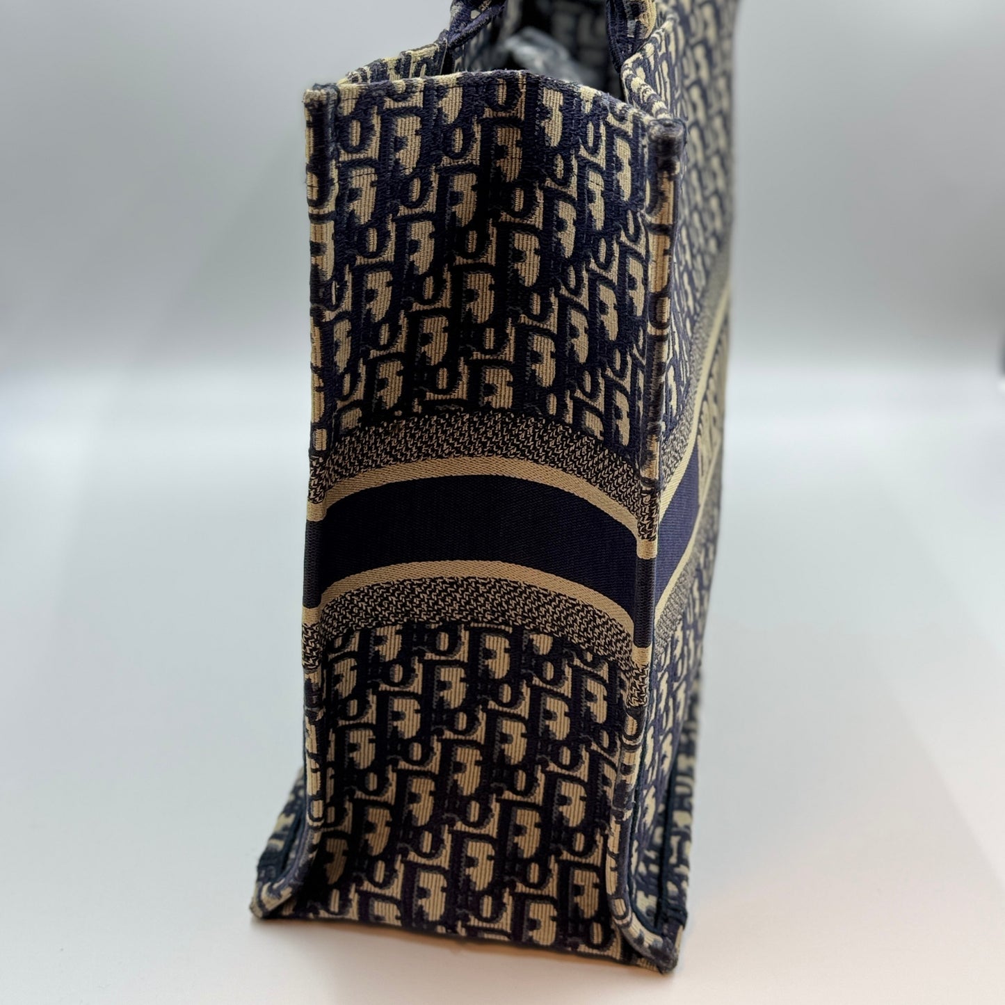 Pre-owned Dior Book Tote Large Oblique Embroidery