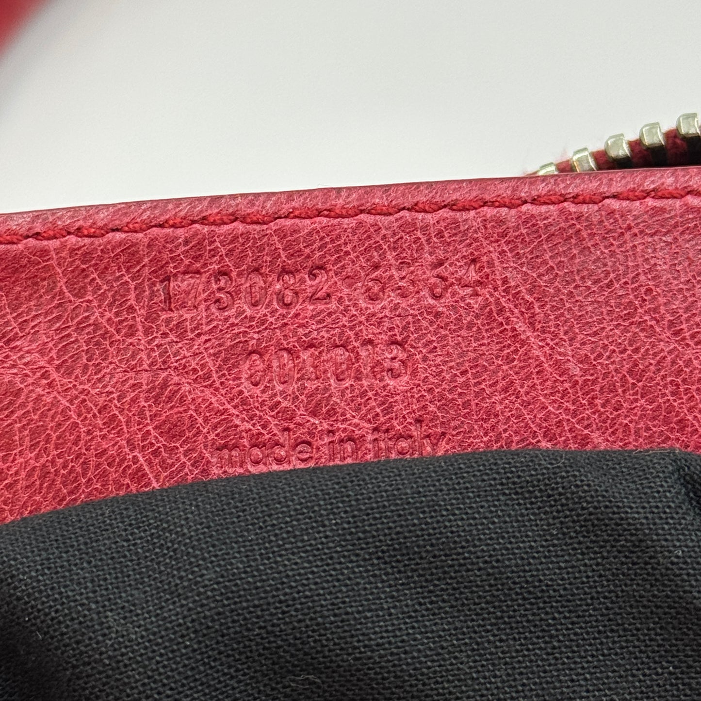 City Classic Studs Bag Leather Medium