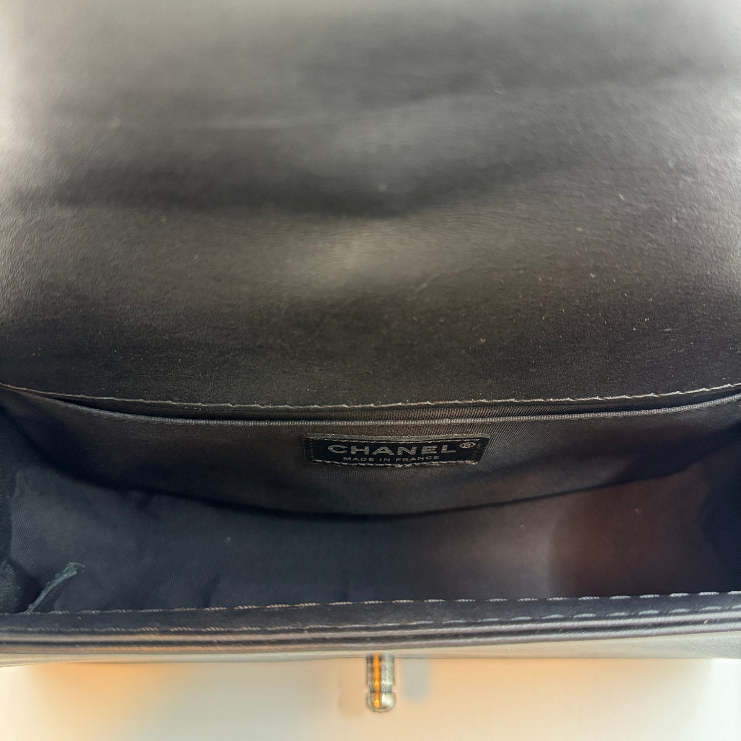Lambskin Quilted Medium Boy Flap Black