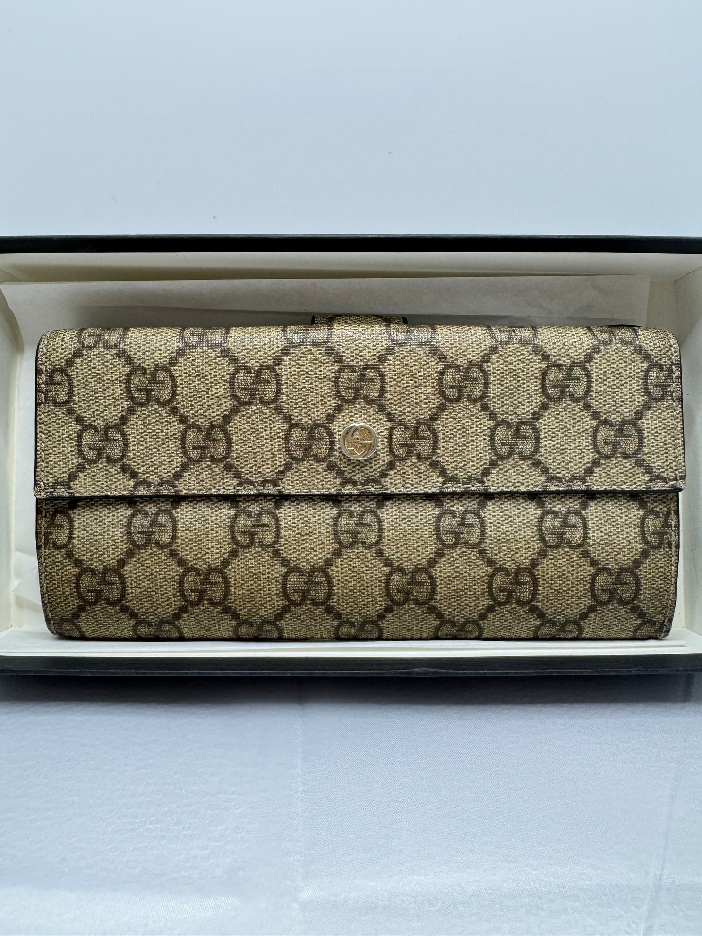 GG Supreme Monogram Interlocking Continental Flap Wallet Grenn Interior