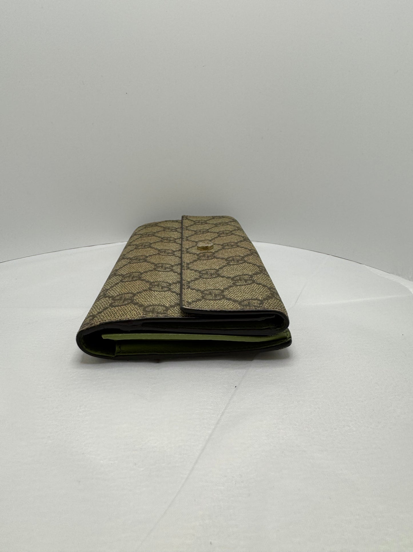 GG Supreme Monogram Interlocking Continental Flap Wallet Grenn Interior