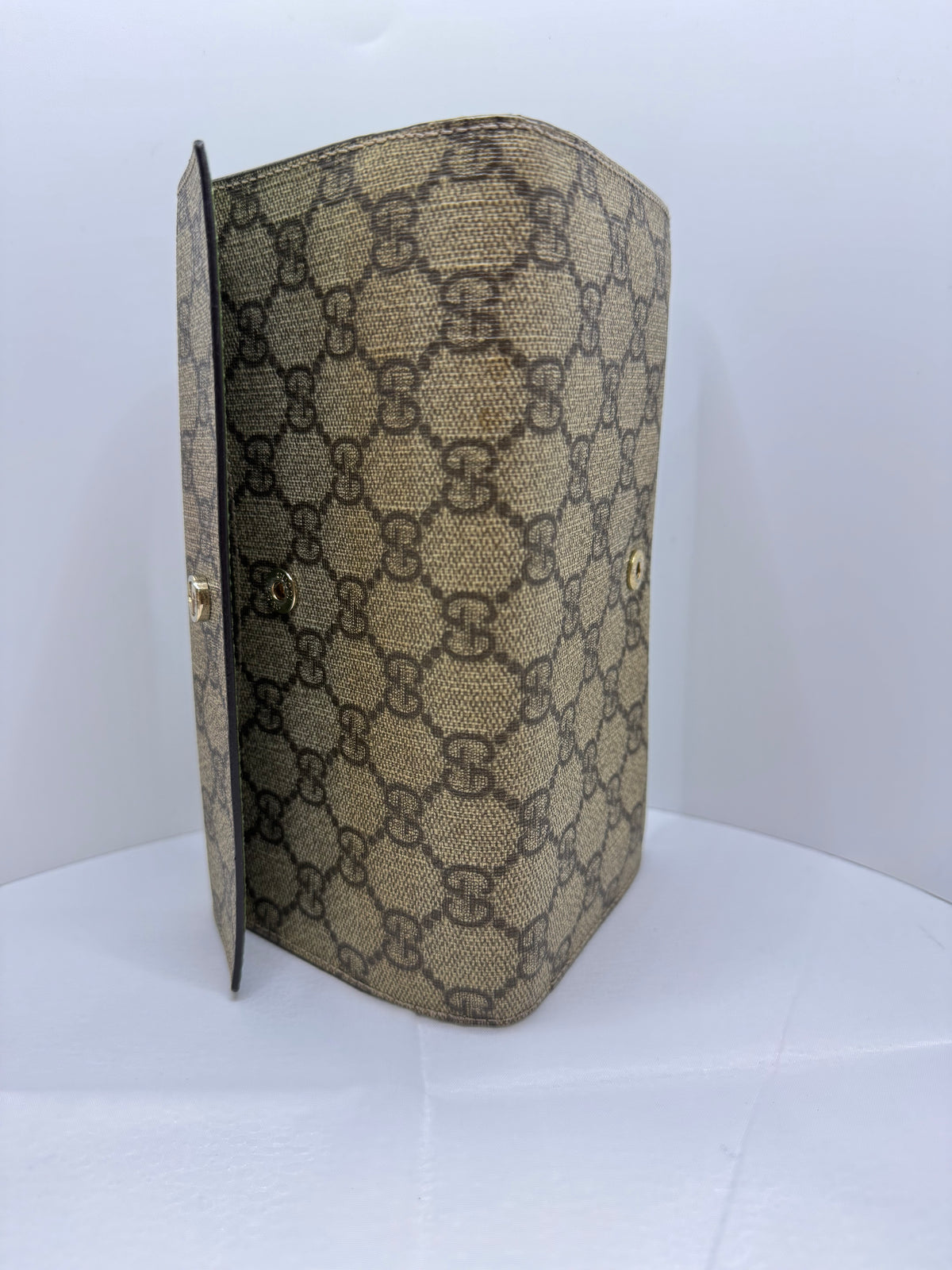 Pre-owned Gucci GG Supreme Canvas Continental Wallet — view 3 of 7 Pre-owned Gucci GG Supreme Canvas Continental Wallet, view 3 of 7