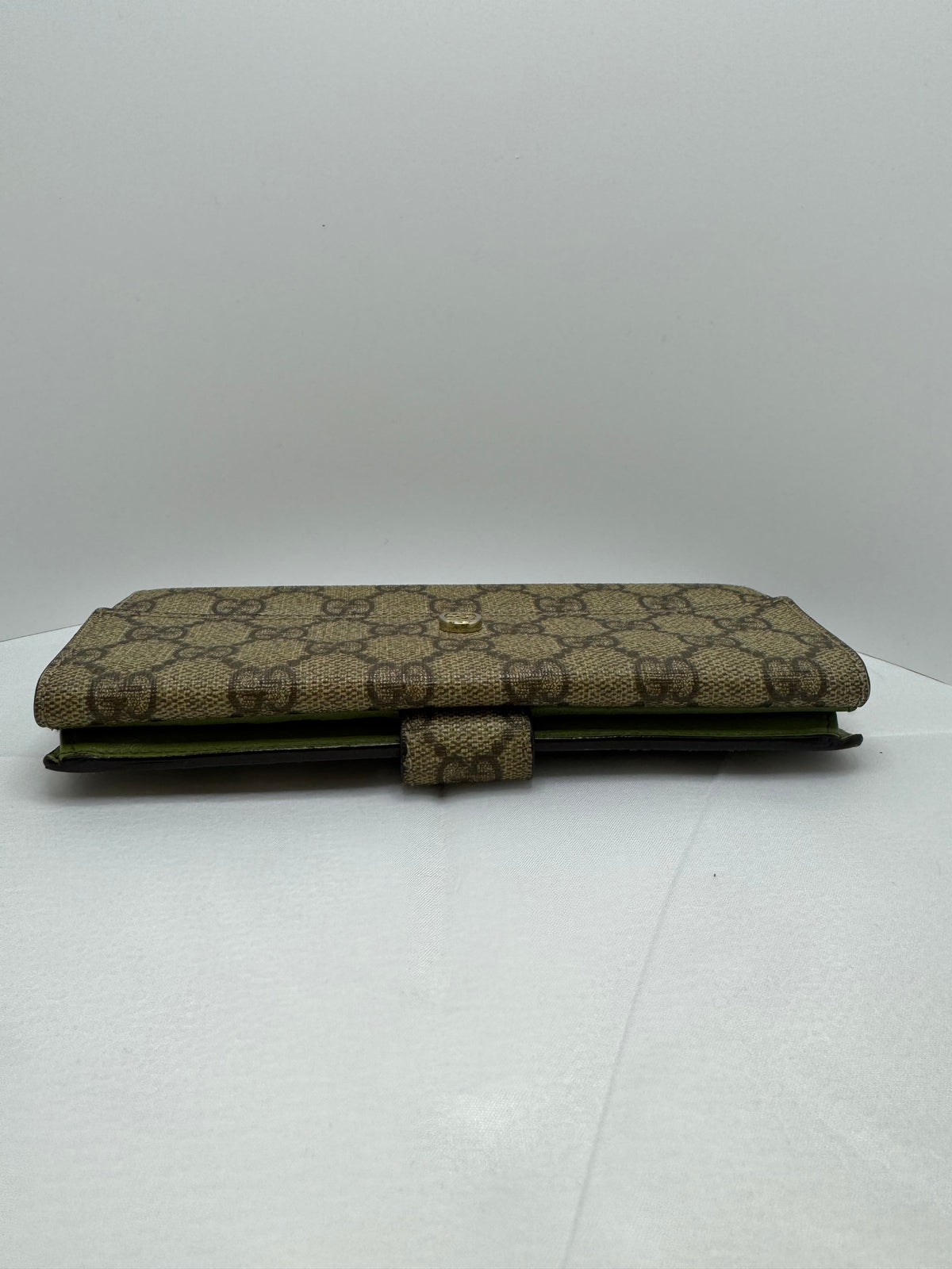 Pre-owned Gucci GG Supreme Canvas Continental Wallet — view 6 of 7 Pre-owned Gucci GG Supreme Canvas Continental Wallet, view 6 of 7