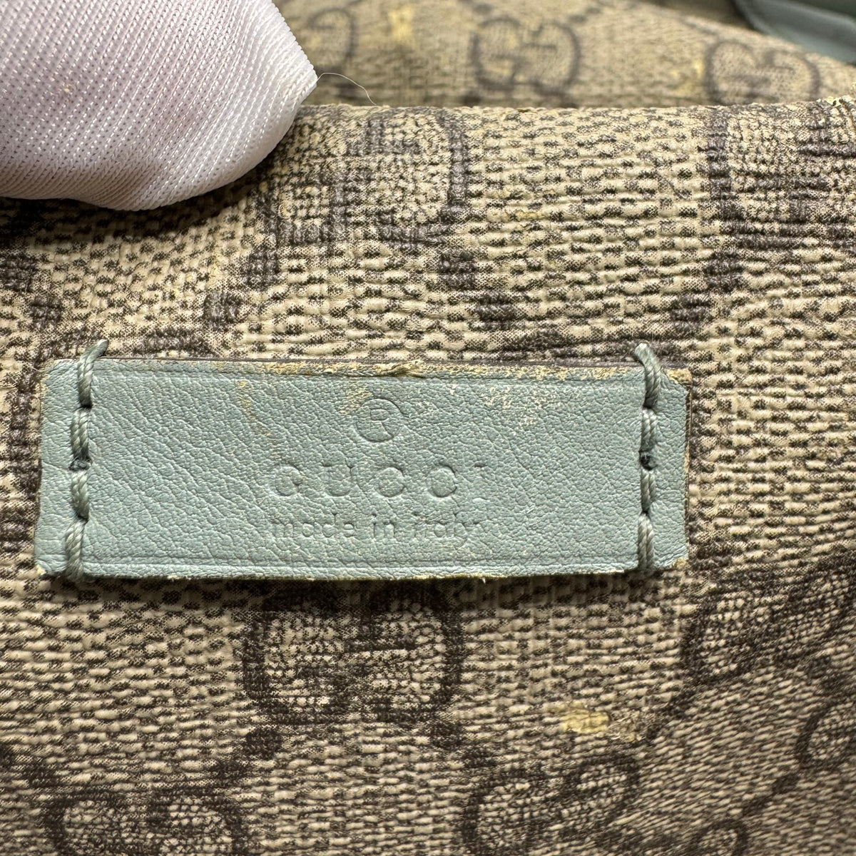 Pre-owned Gucci Trio Crossbody Bag — view 3 of 7 Pre-owned Gucci Trio Crossbody Bag, view 3 of 7