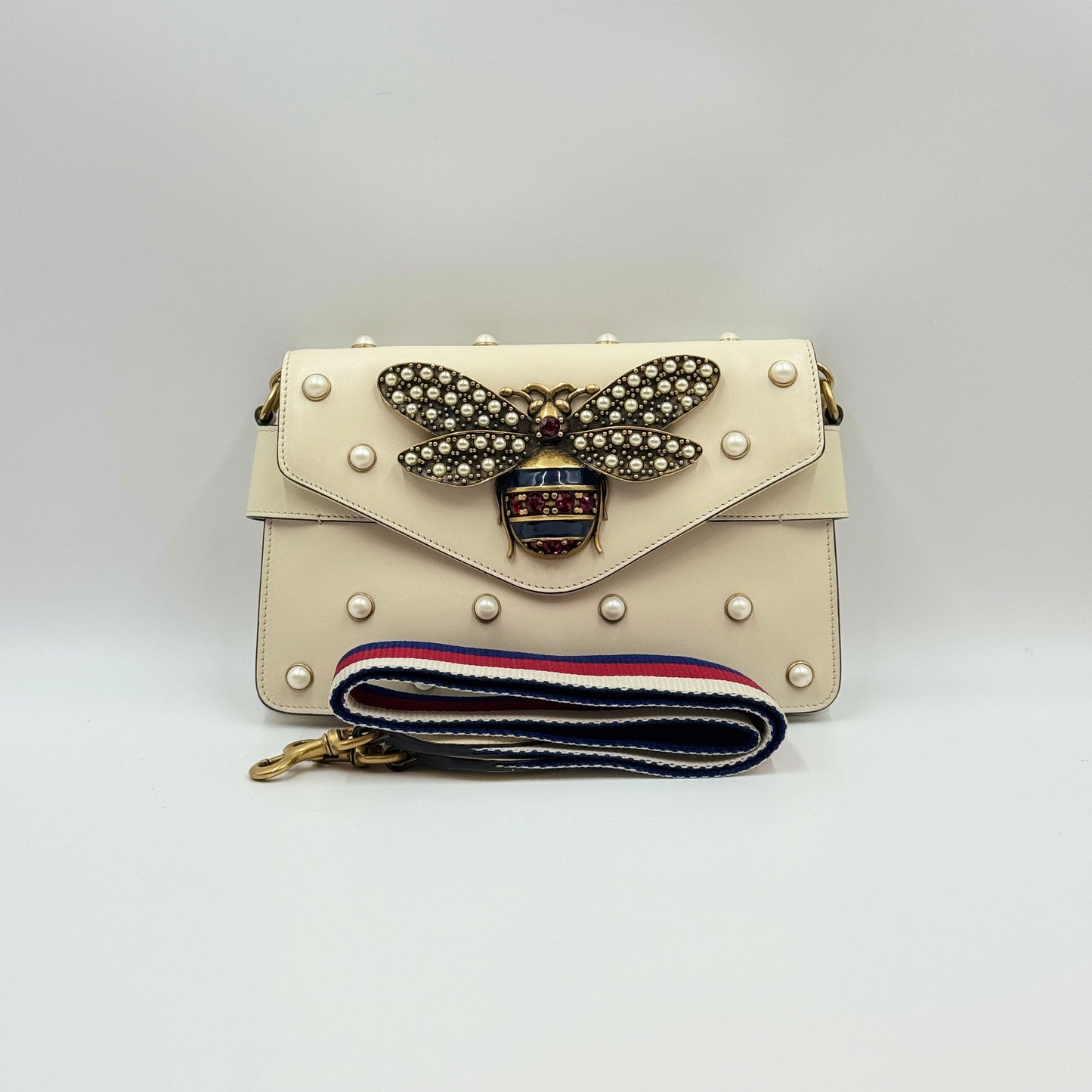 Gucci Broadway Pearly Bee  Shoulder Bag (White)