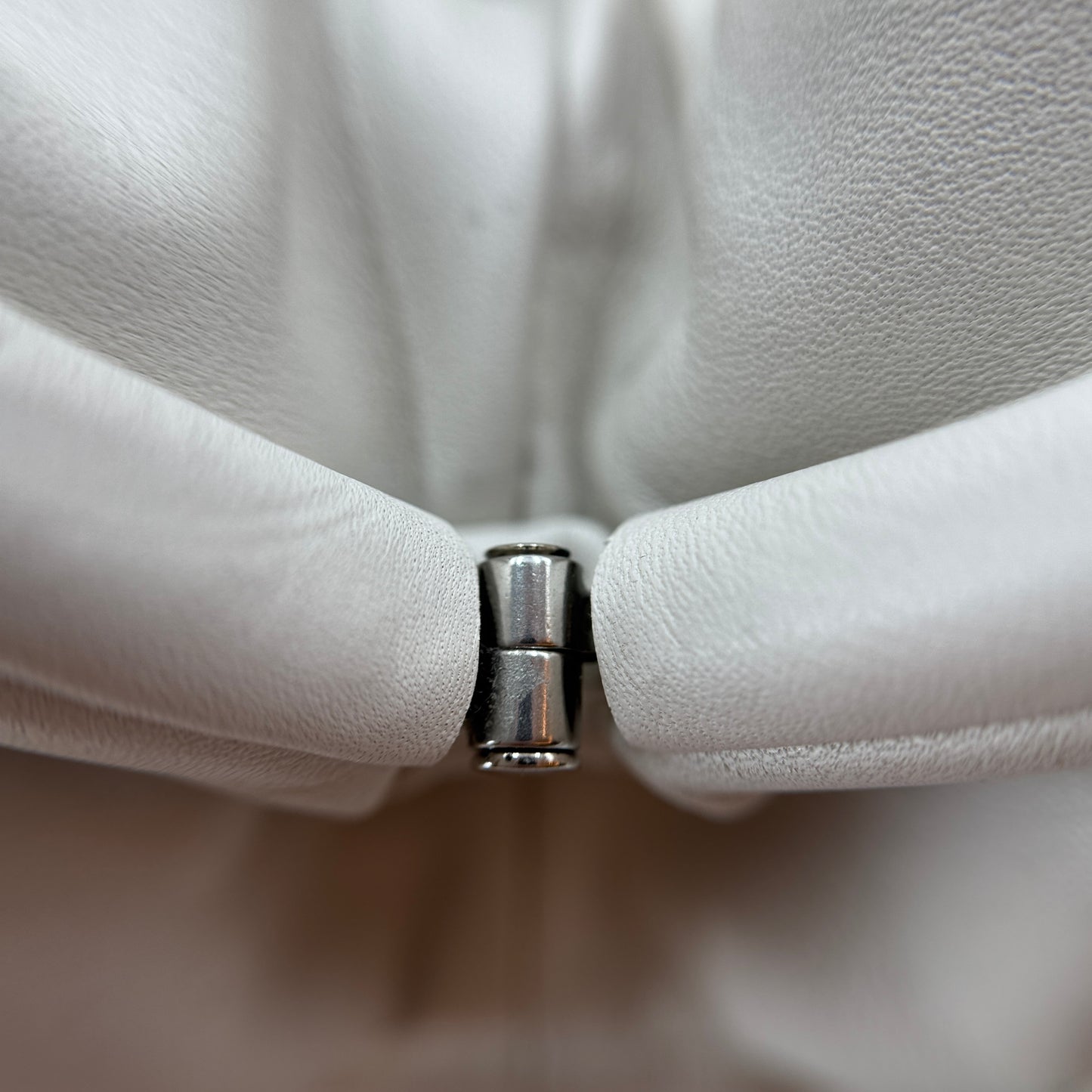 Butter Calfskin The Mini Pouch Porridge