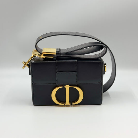 Box Calfskin 30 Montaigne Box Bag Black