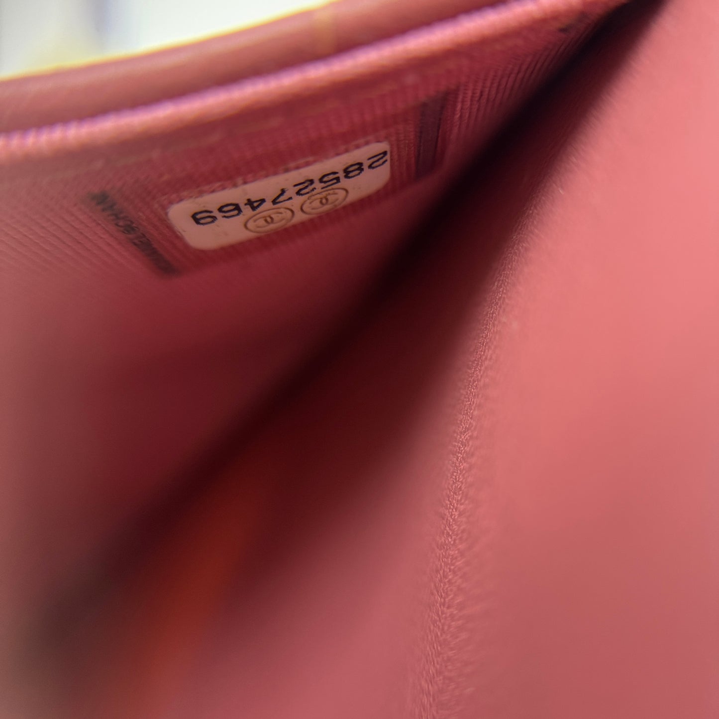 Lambskin Wallet on Chain WOC Dusty Pink