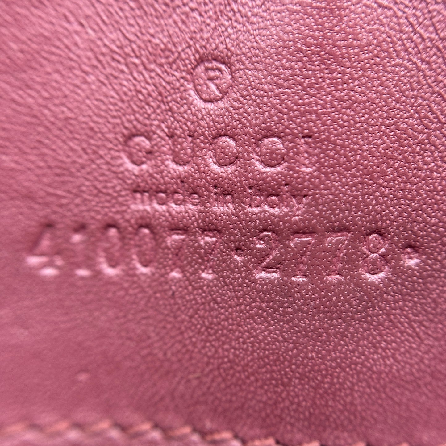 GG Supreme Monogram Blooms Small Zip Chain Pochette