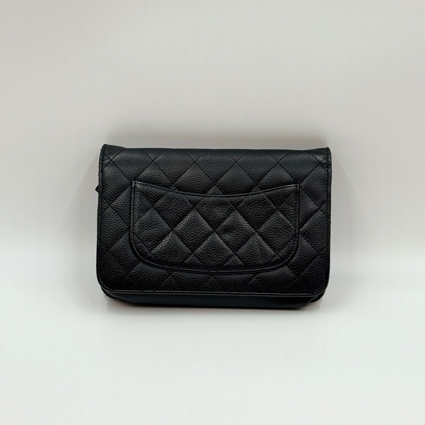 Caviar Quilted Wallet on Chain WOC Black