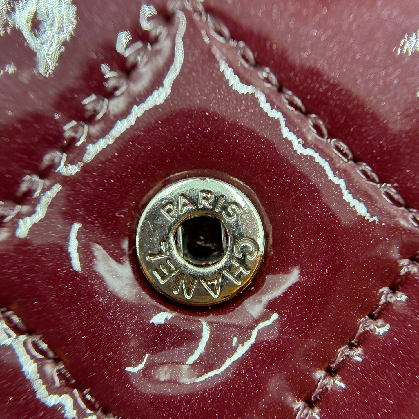 Patent Quilted Wallet On Chain WOC Burgundy