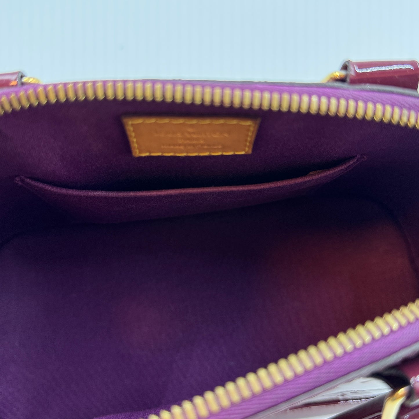 Vernis Alma BB Shoulder Bag Plum Color