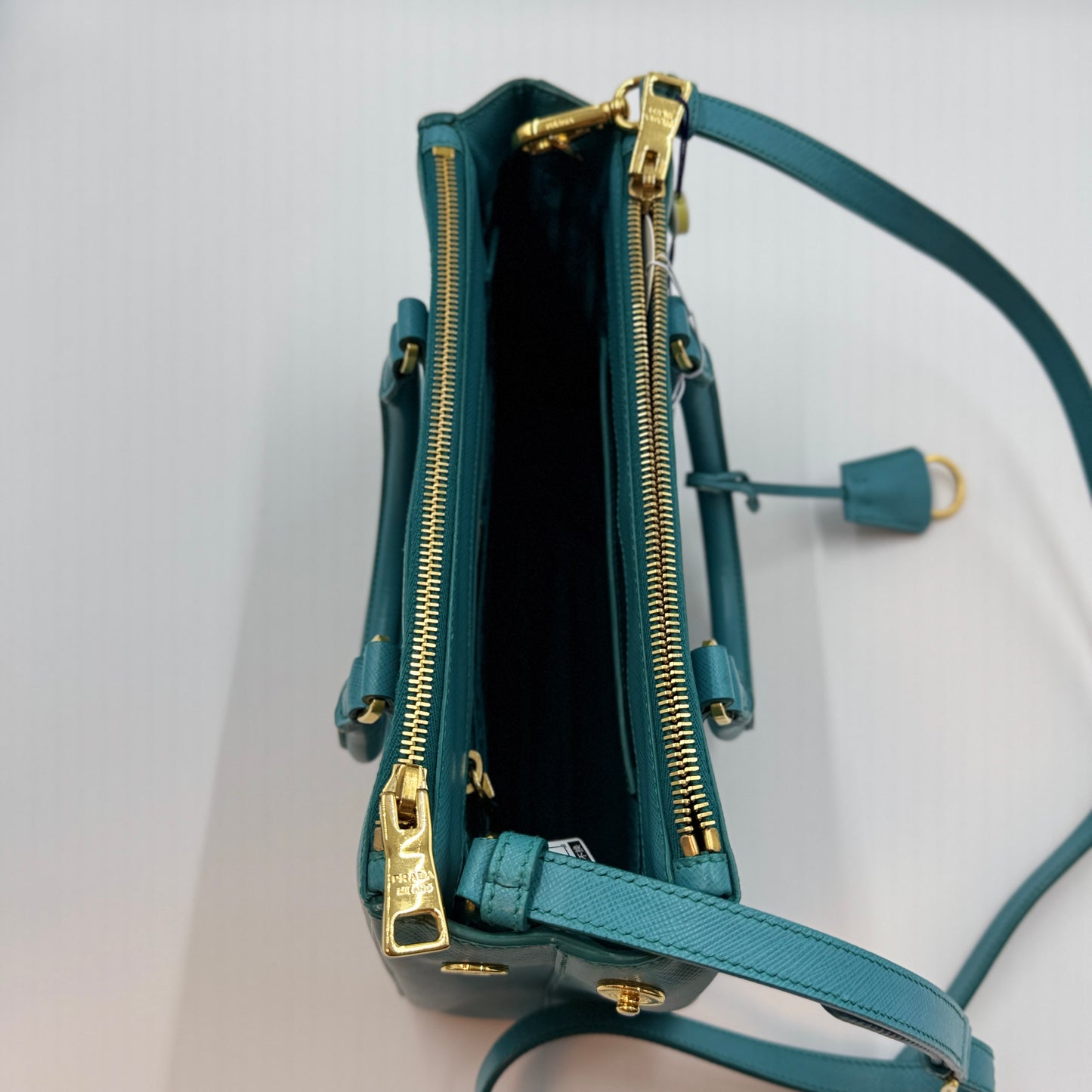 Small Saffiano Lux Galleria Double Zip Tote