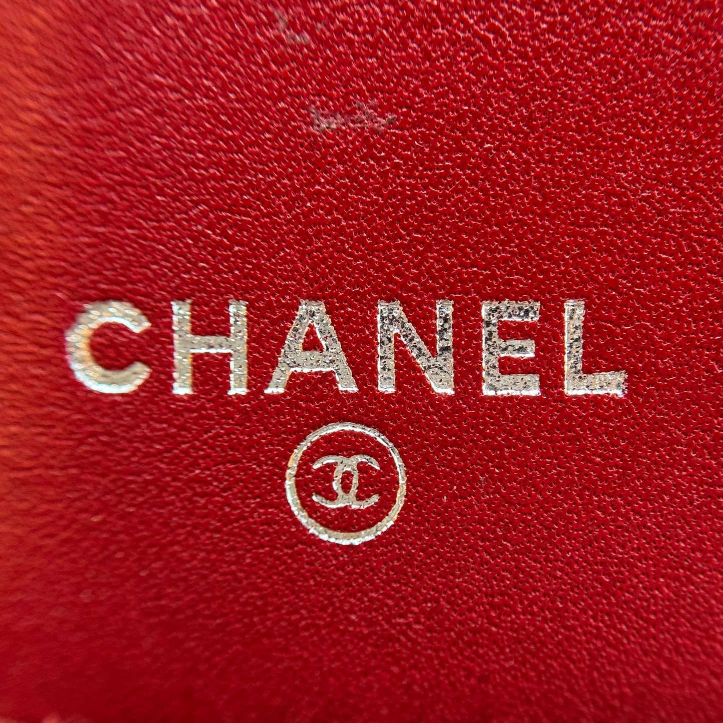 Caviar Quilted Zip Bifold Wallet Red
