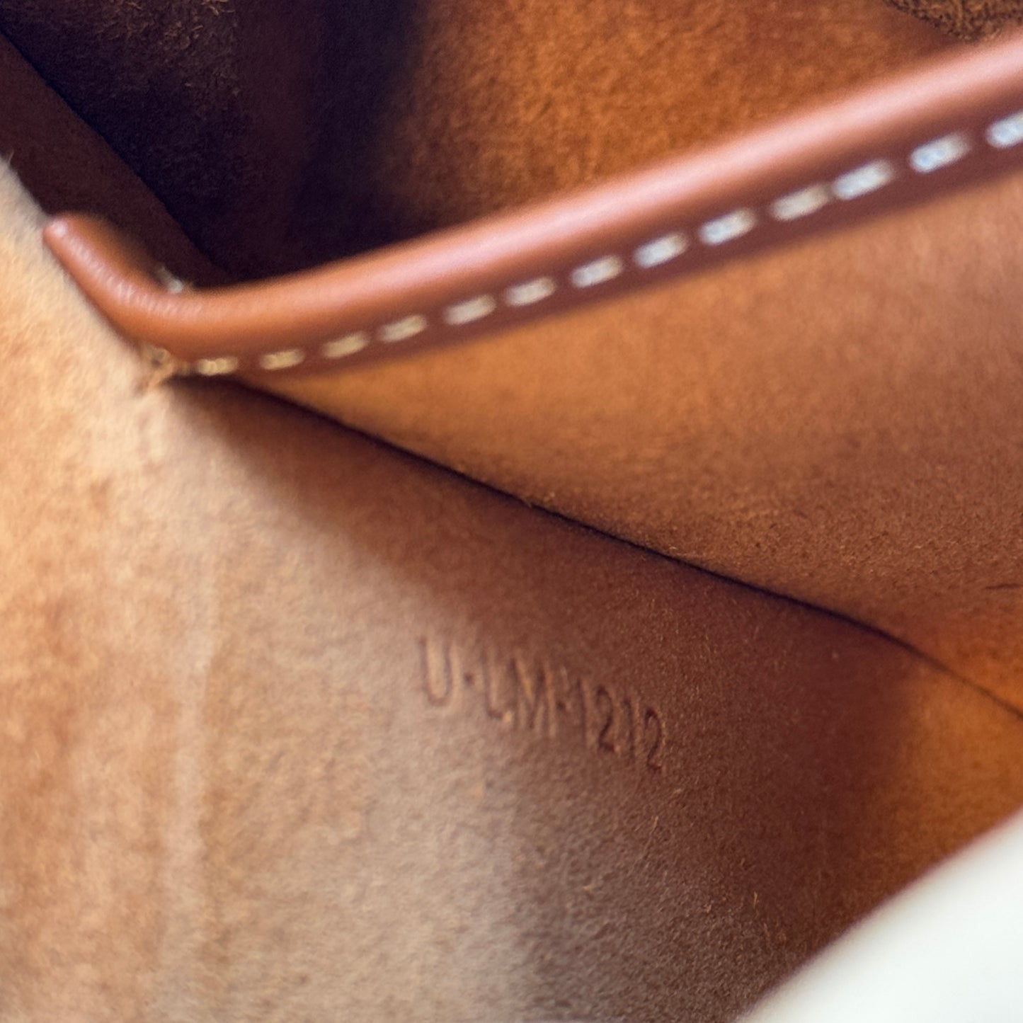 Smooth Calfskin Medium Strap Ava Shoulder Bag Tan (Year 2023)