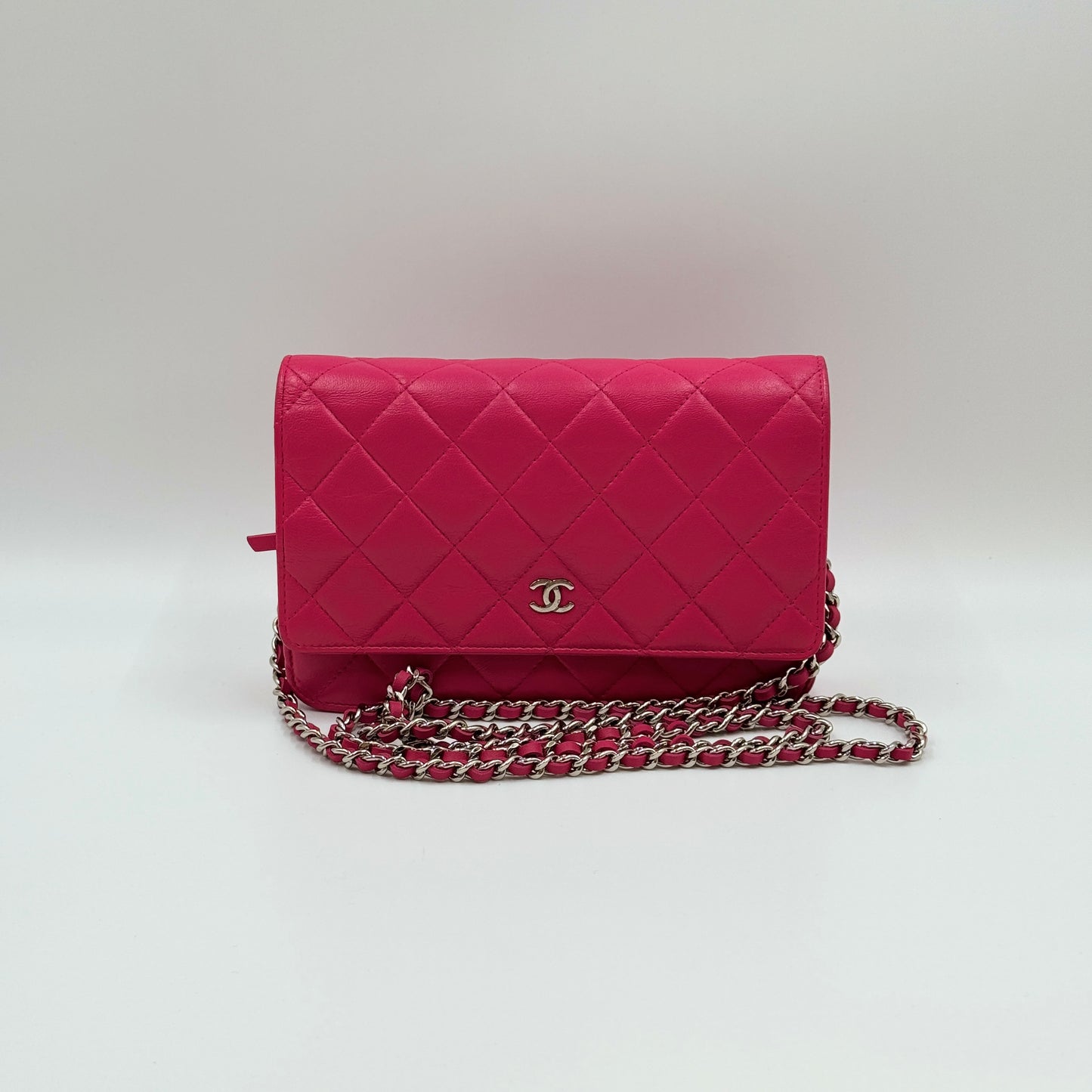 Classic Lambskin Wallet On Chain Pink