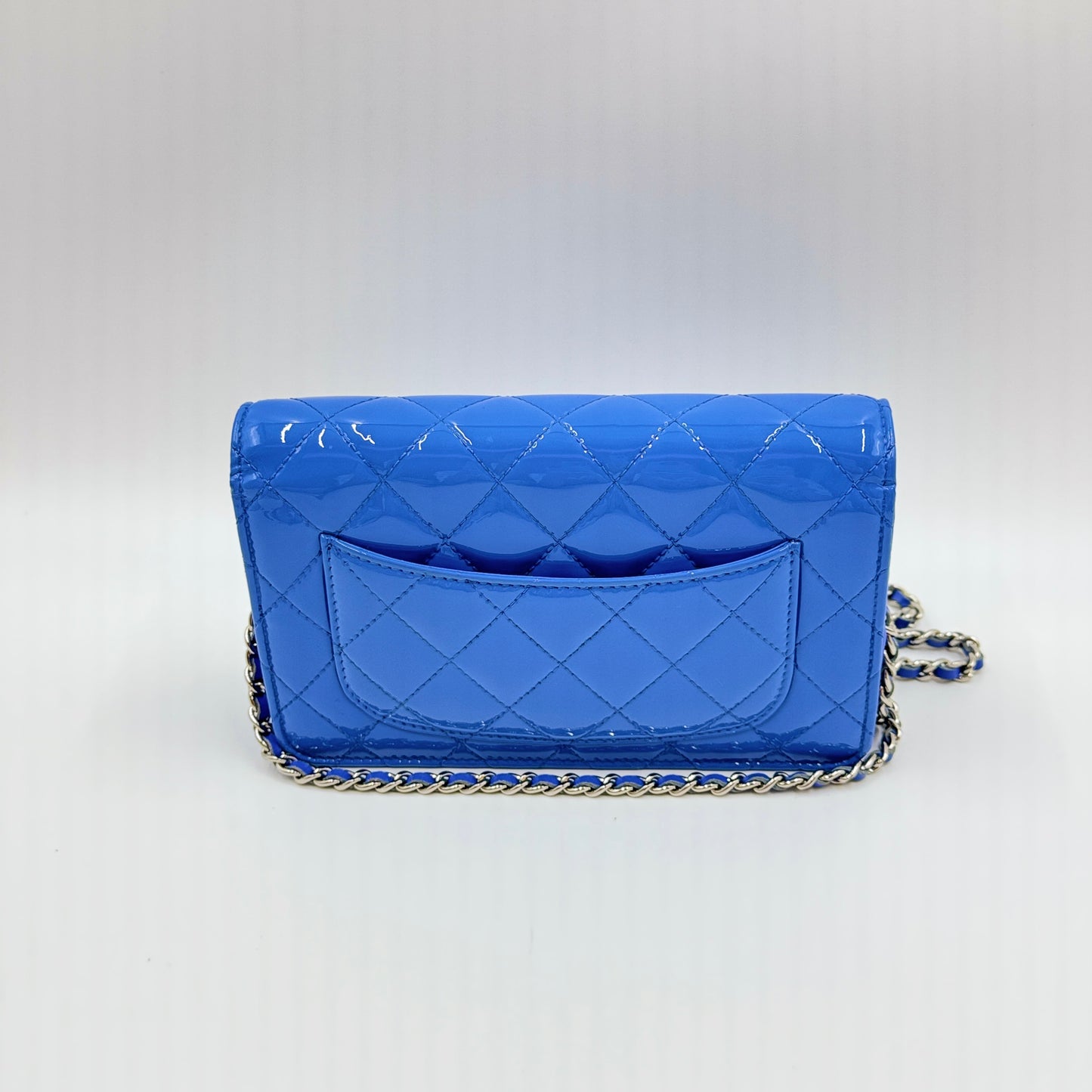 Patent Quilted Wallet On Chain WOC Blue