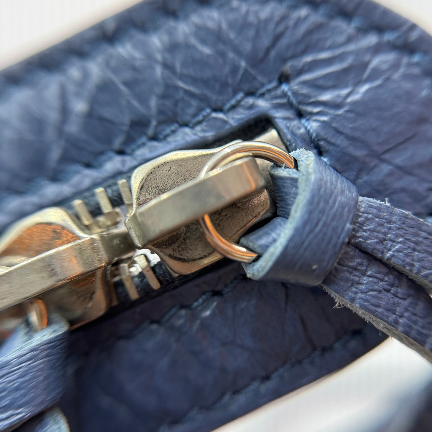 City Classic Studs Bag Leather Small Mineral Blue