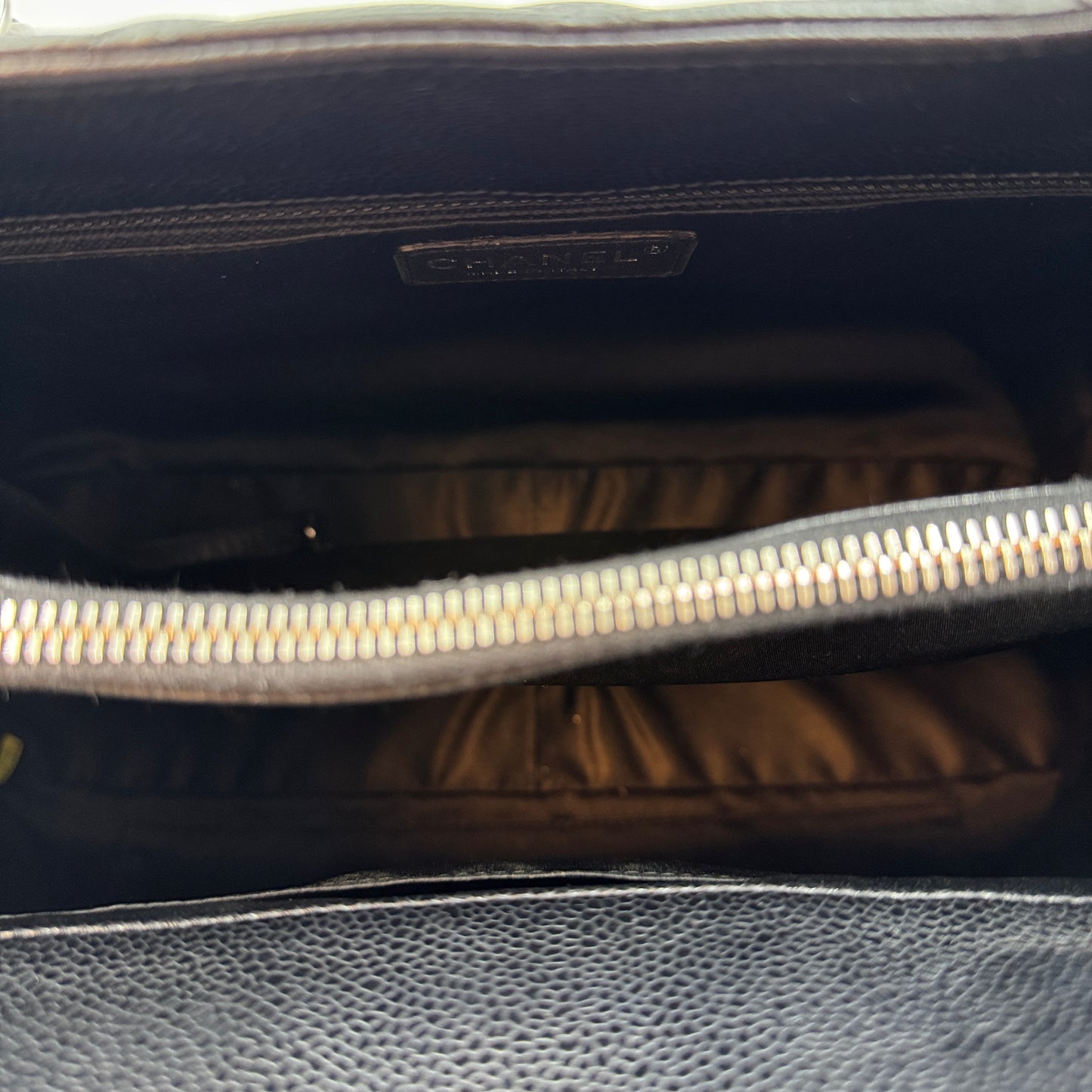 Caviar Grand Shopping Tote Silver Hardware