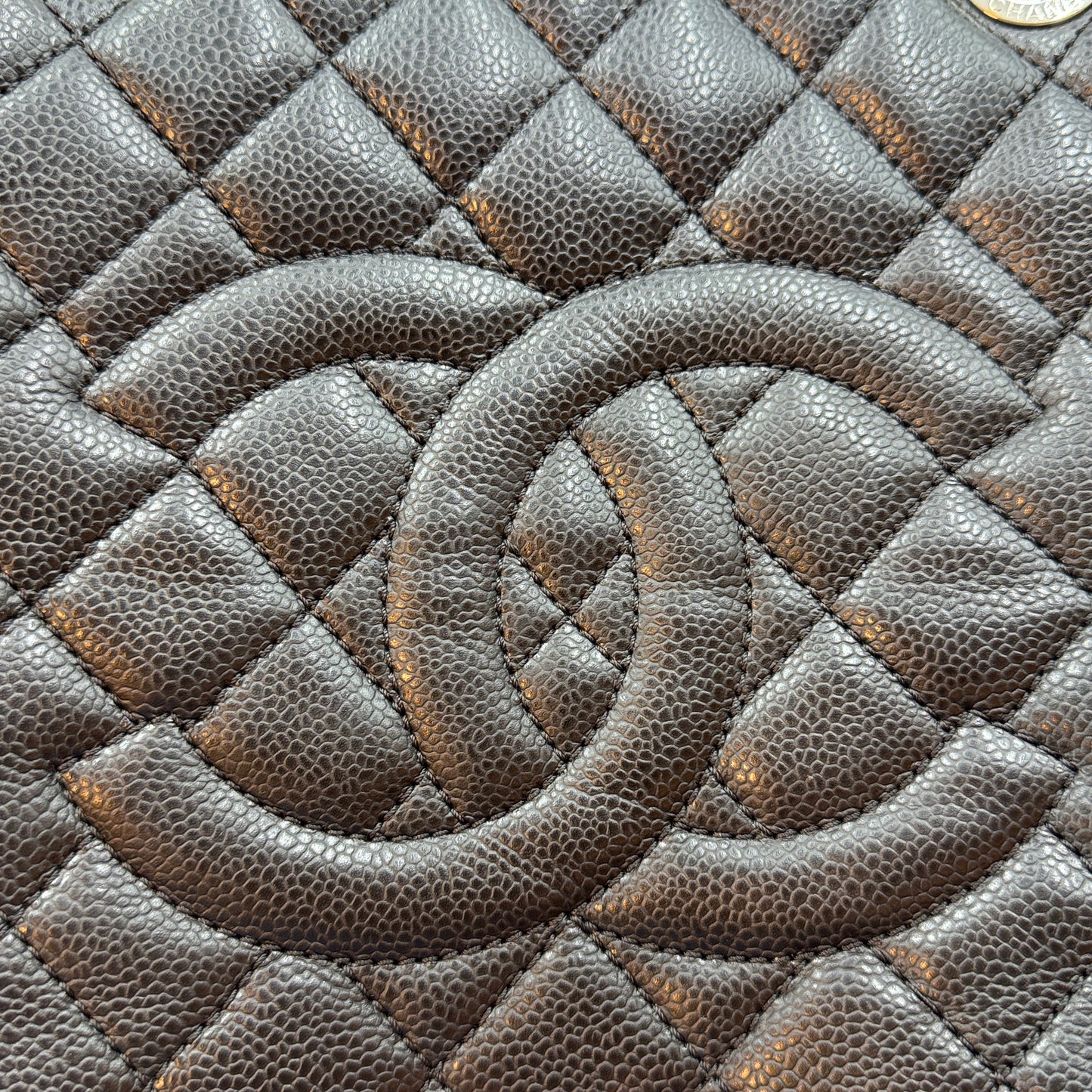 Caviar Grand Shopping Tote Silver Hardware