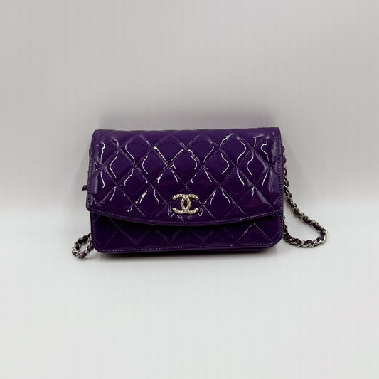 Patent Quilted Brilliant Wallet On Chain WOC Violet