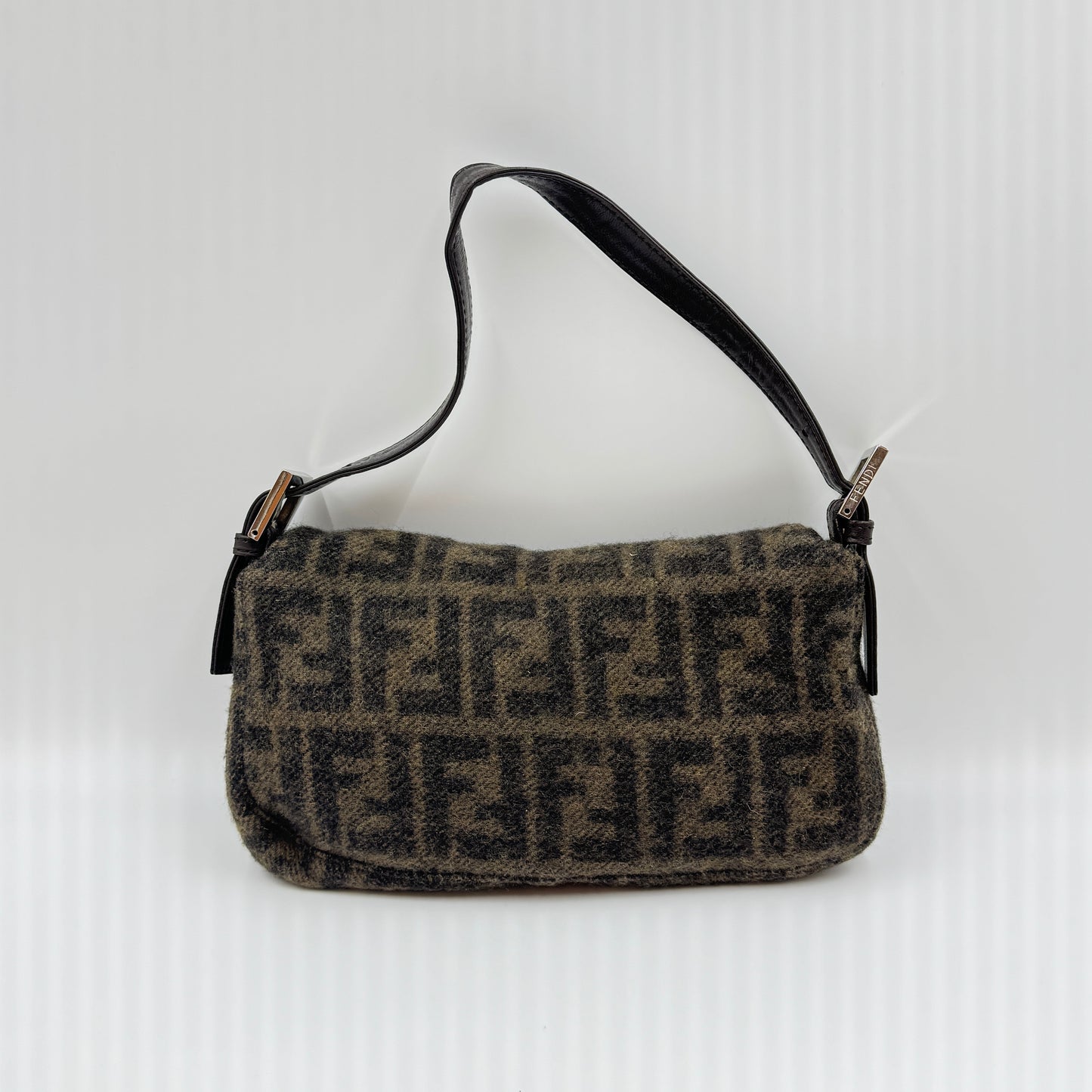 Wool Zucca FF Baguette Vintage Shoulder Bag