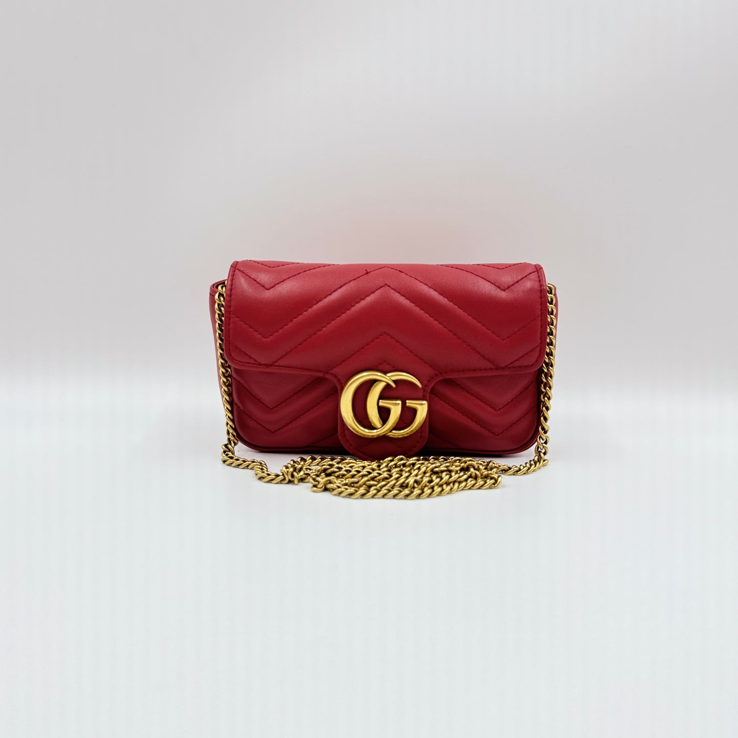 Calfskin Matelasse Super Mini GG Marmont Shoulder Bag Hibiscus Red