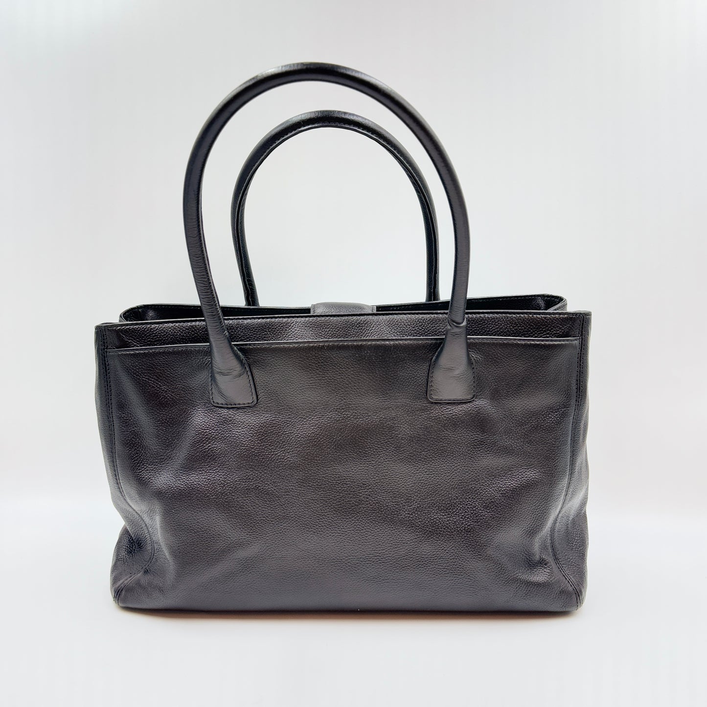 Calfskin Cerf Executive Shopper Tote Black