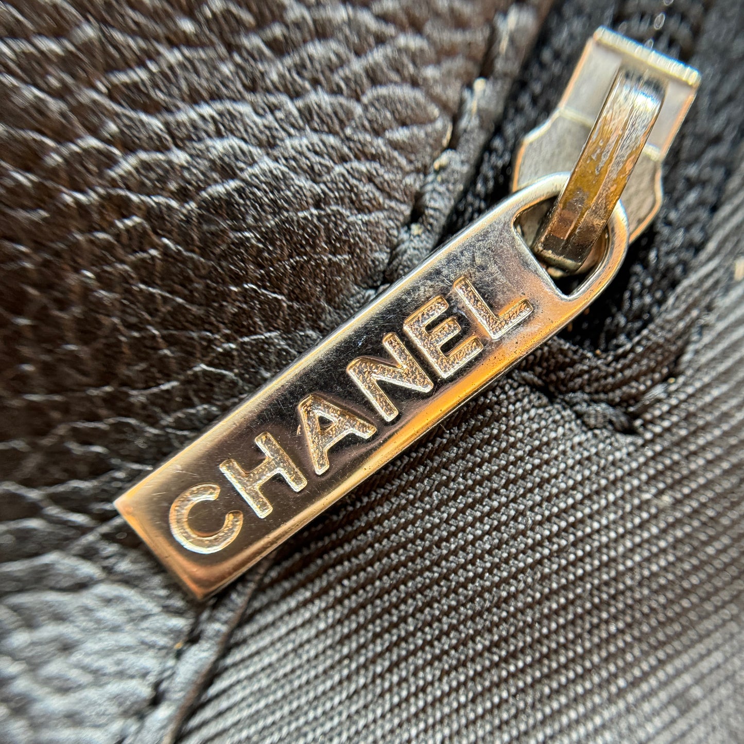 Calfskin Cerf Executive Shopper Tote Black