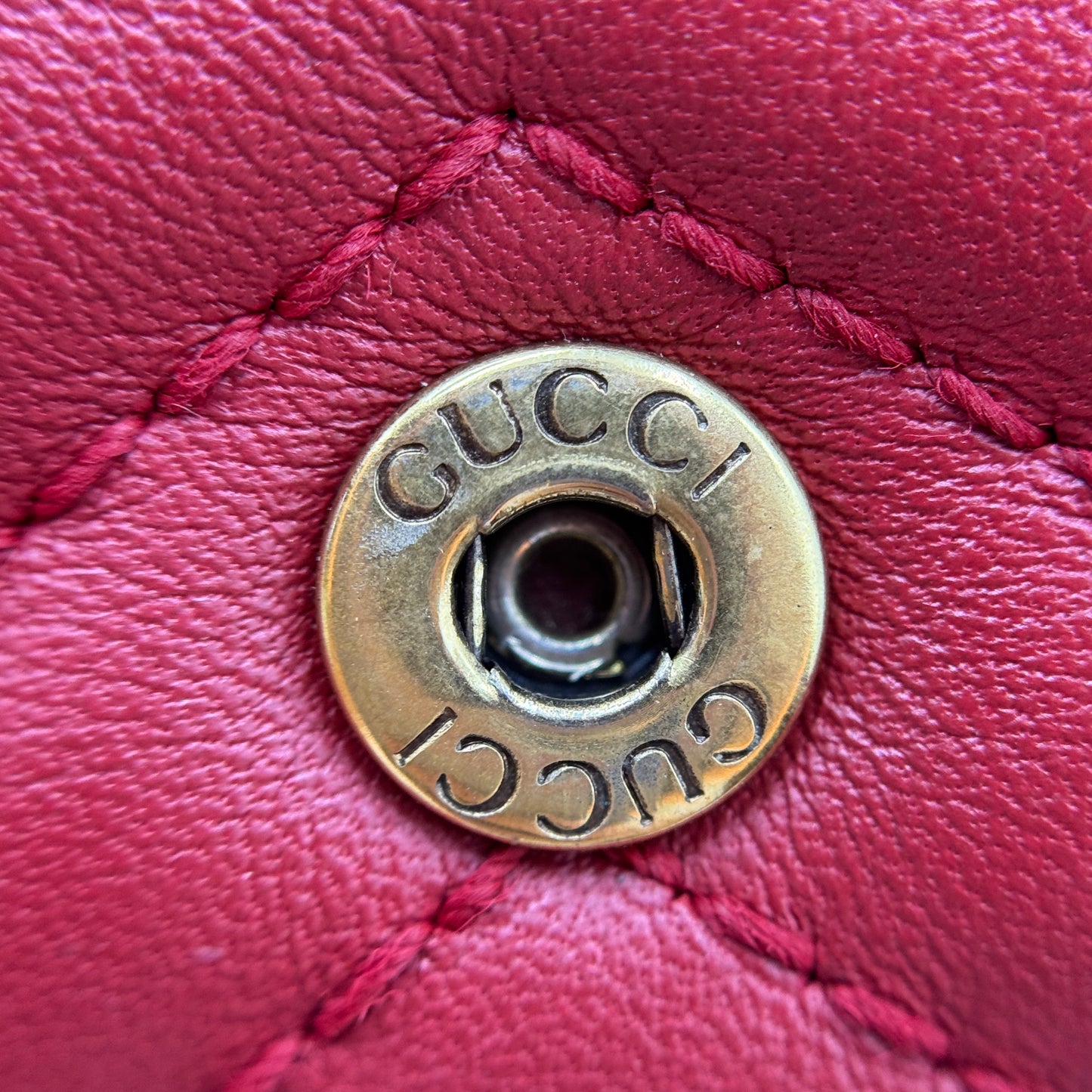 Calfskin Matelasse Super Mini GG Marmont Shoulder Bag Hibiscus Red