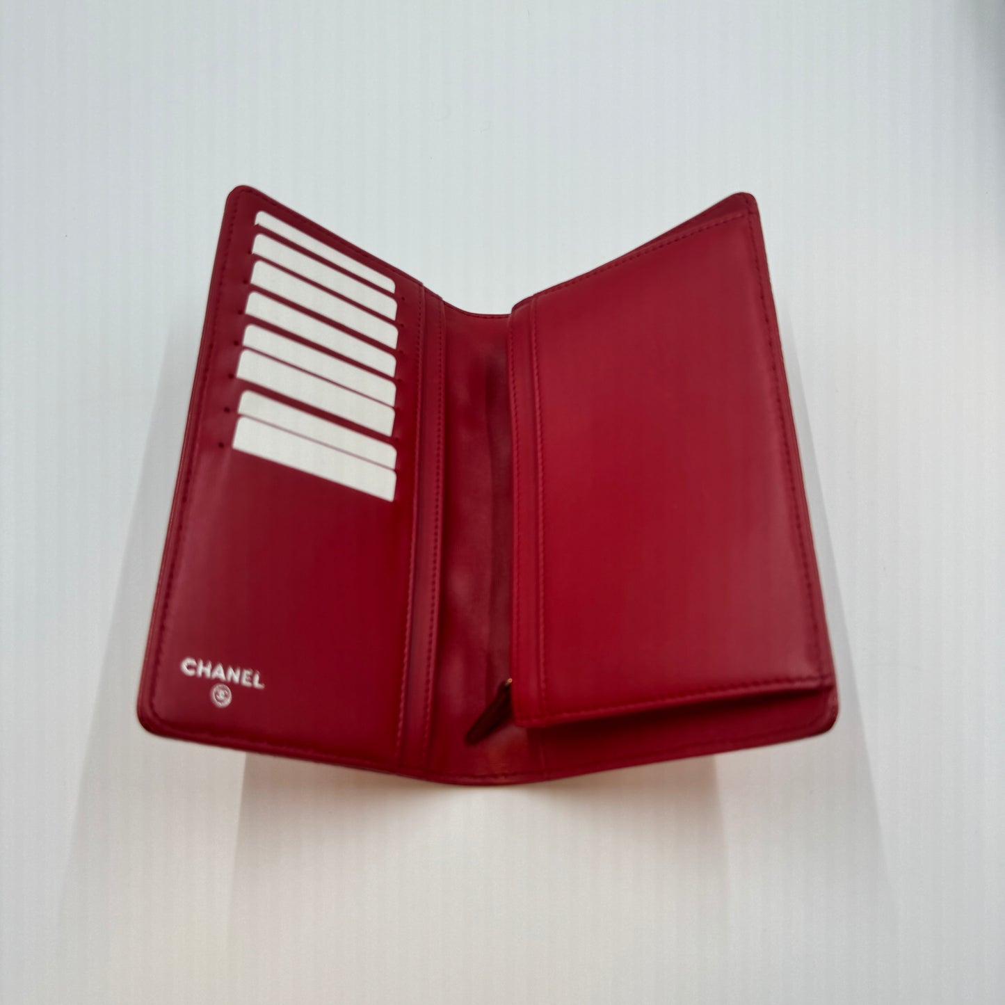 Patent Lucky Symbols Yen Wallet Red