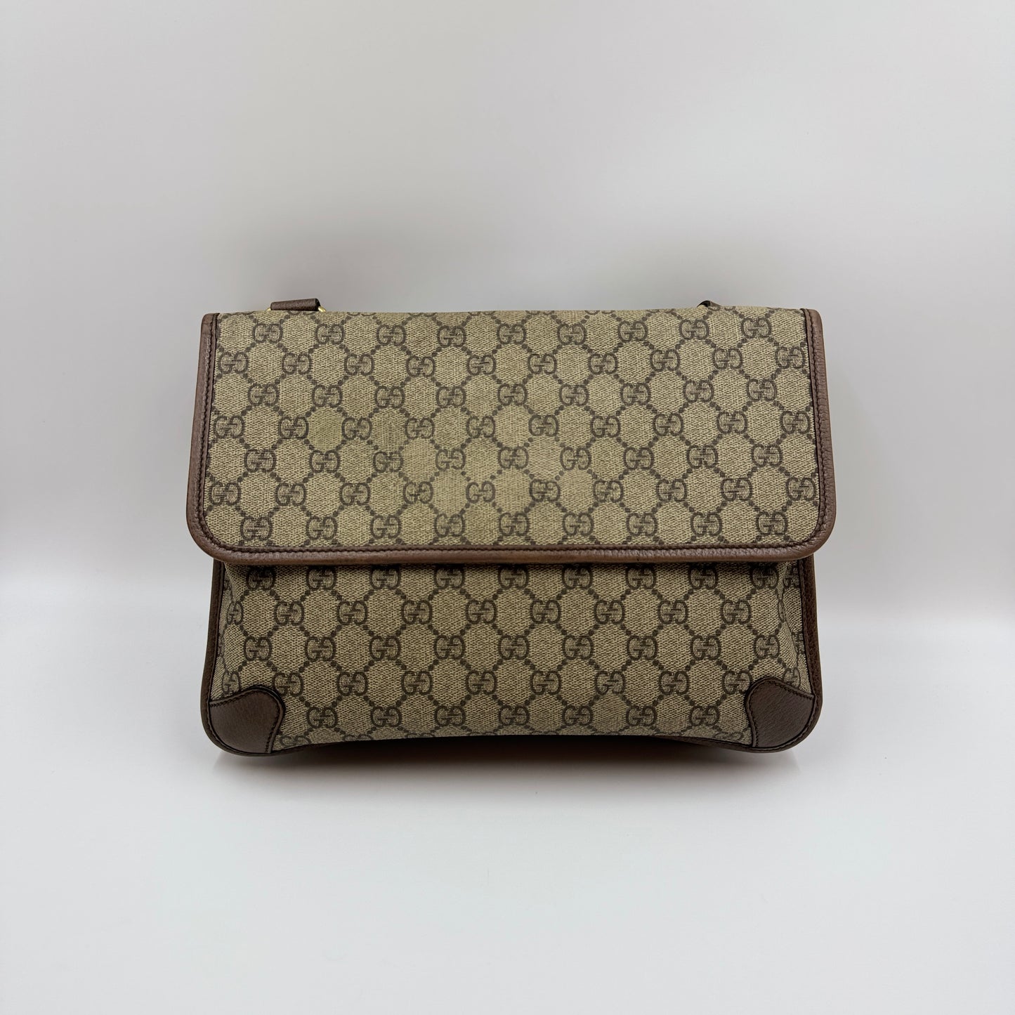 Neo Vintage Flap Messenger GG Coated Canvas Medium