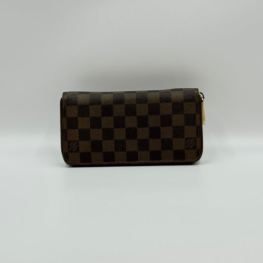 Damier Ebene Zippy Wallet