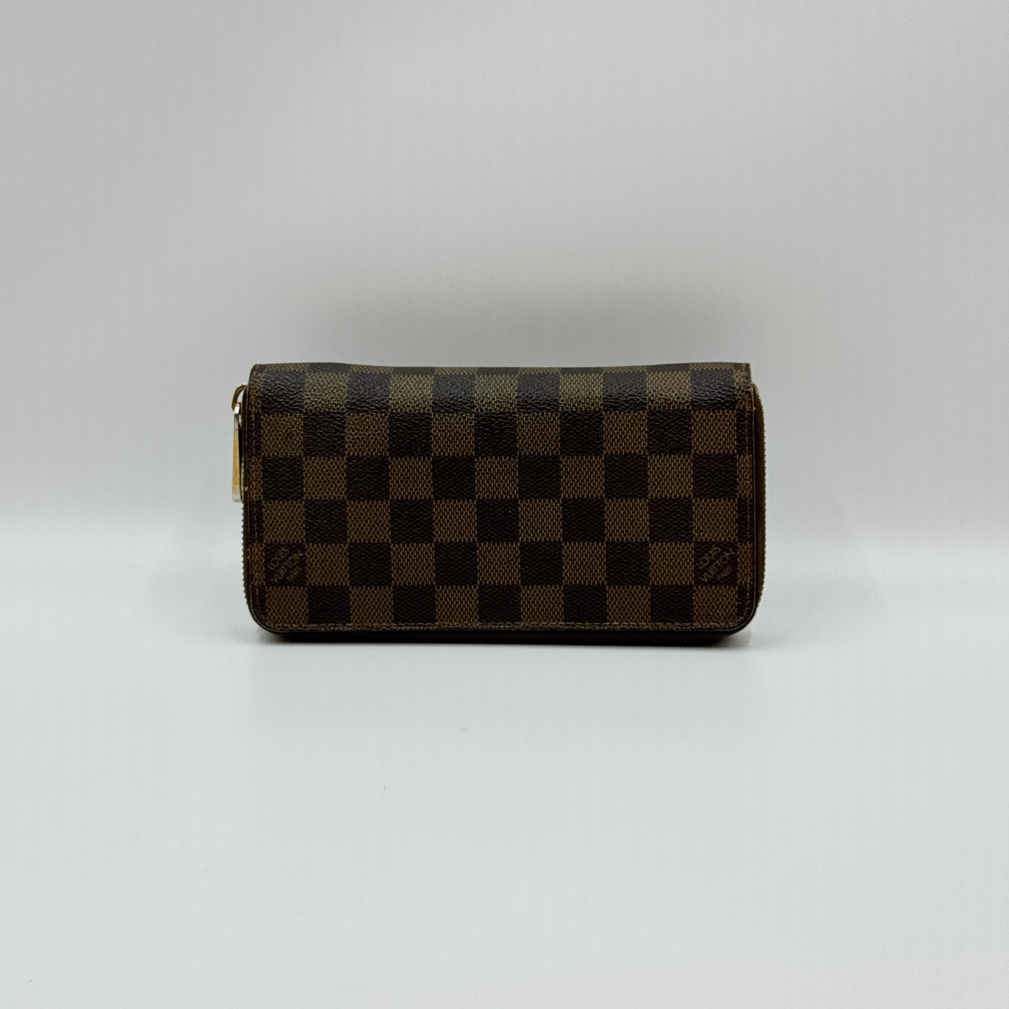Damier Ebene Zippy Wallet