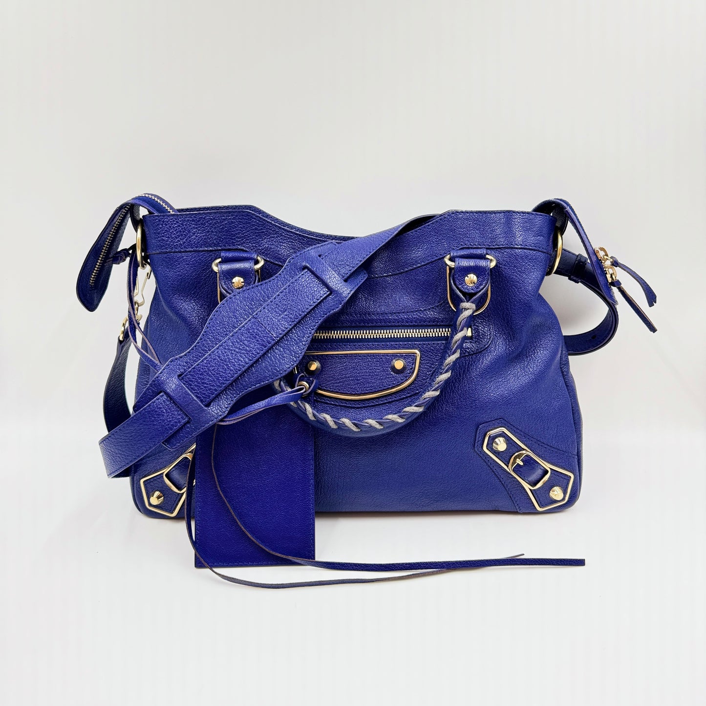 Agneau Gold Hardware Metallic Edge City Bleu Roi