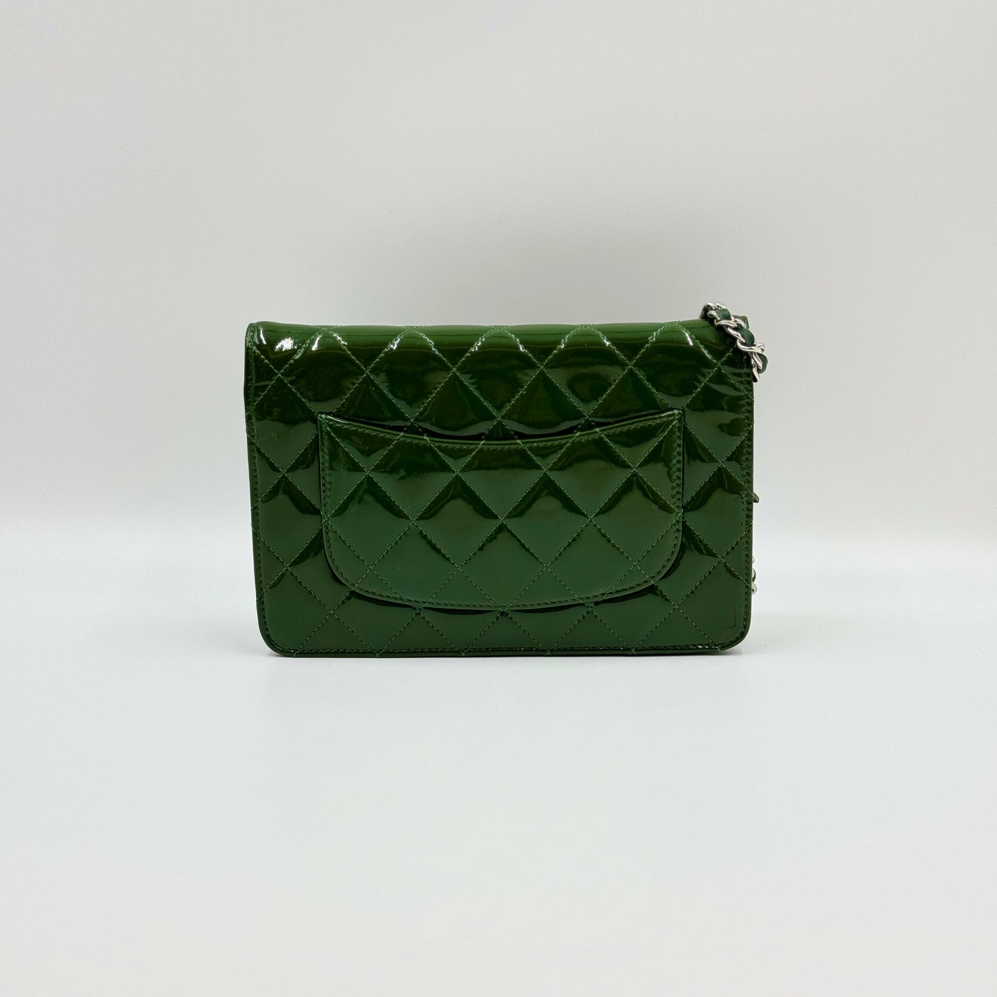 Patent Quilted Wallet On Chain WOC Forest Green