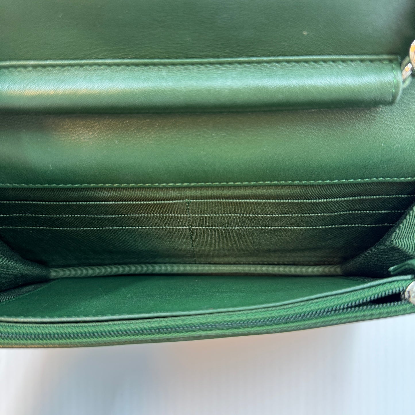 Patent Quilted Wallet On Chain WOC Forest Green