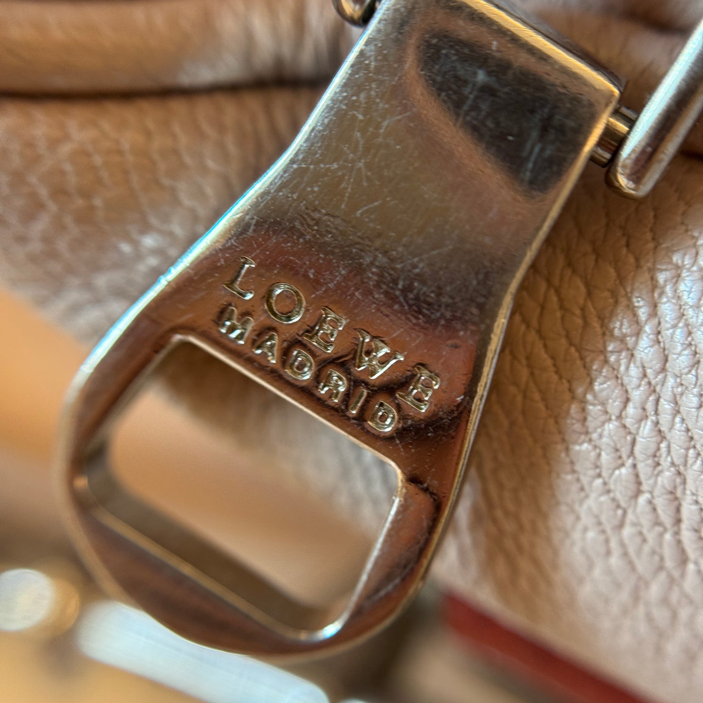 LOEWE Leather Bicolor Beige Pink Handle Bag