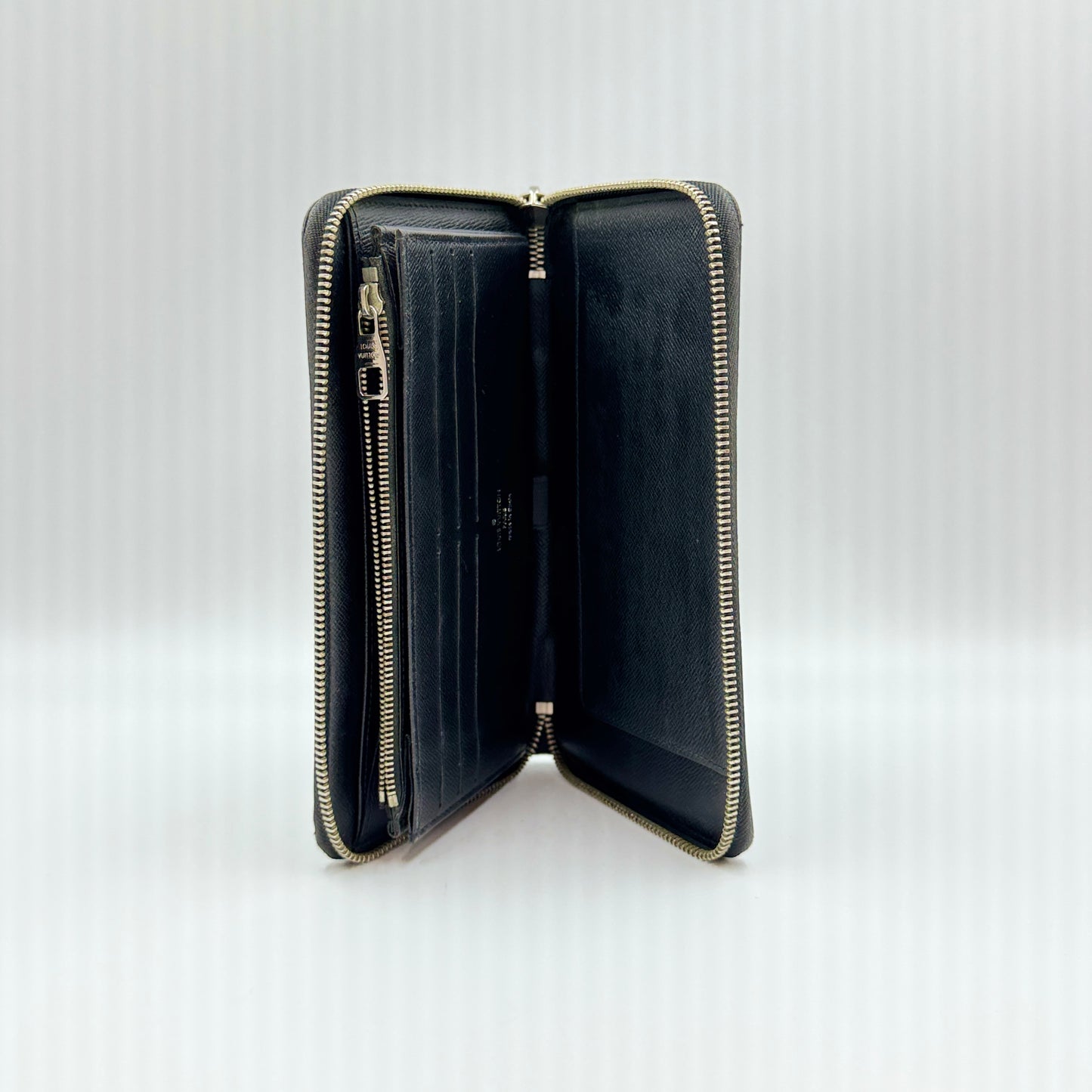 Damier Graphite Pattern Coated Canvas Zippy Organizer Wallet