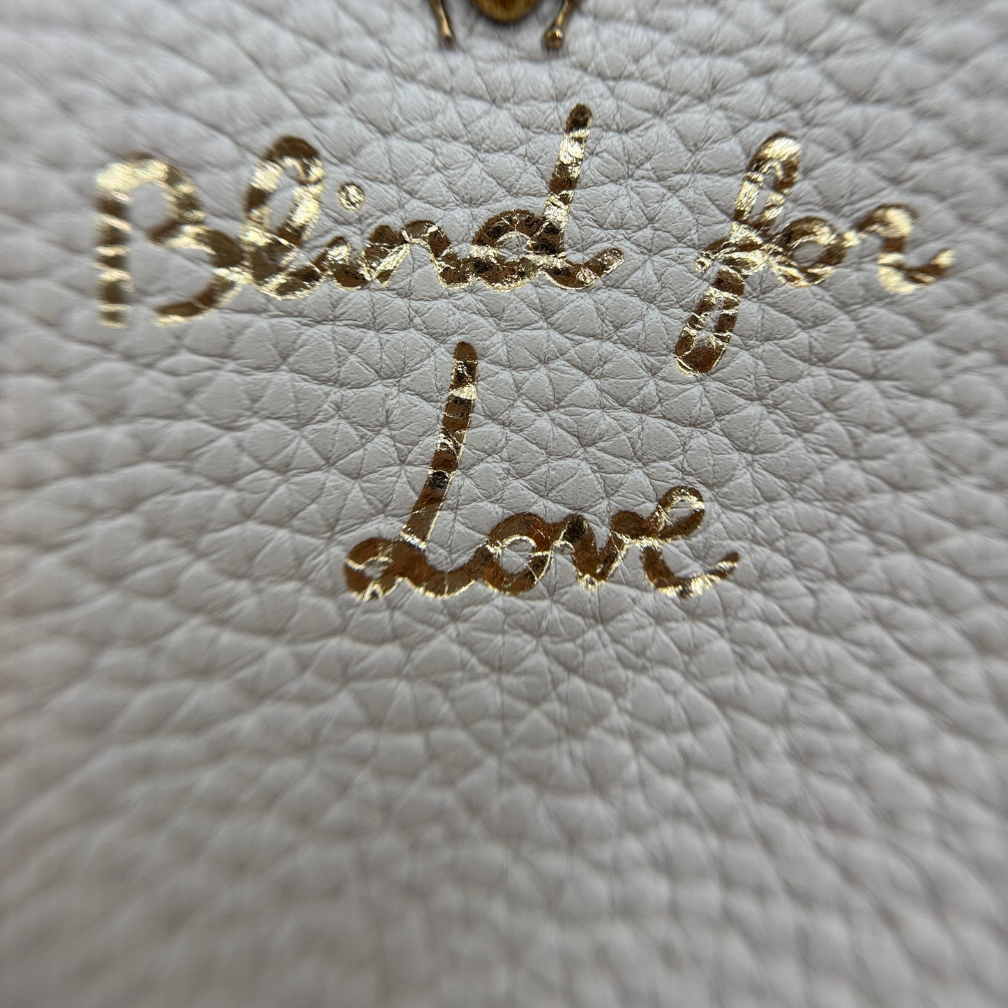 Gucci Blind For Love Zipped Pouch Bag White