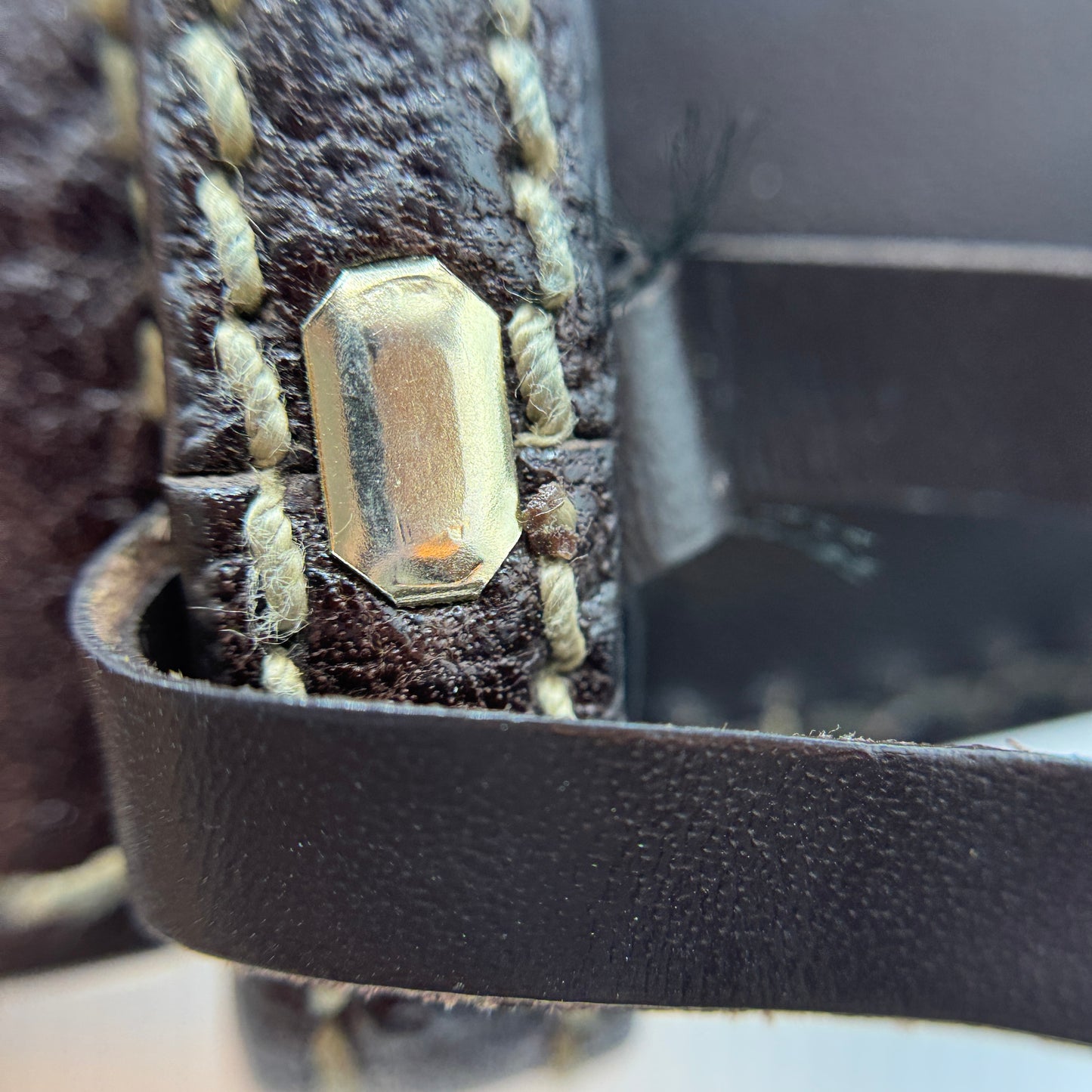 GG Buckle leather belt Black Gold