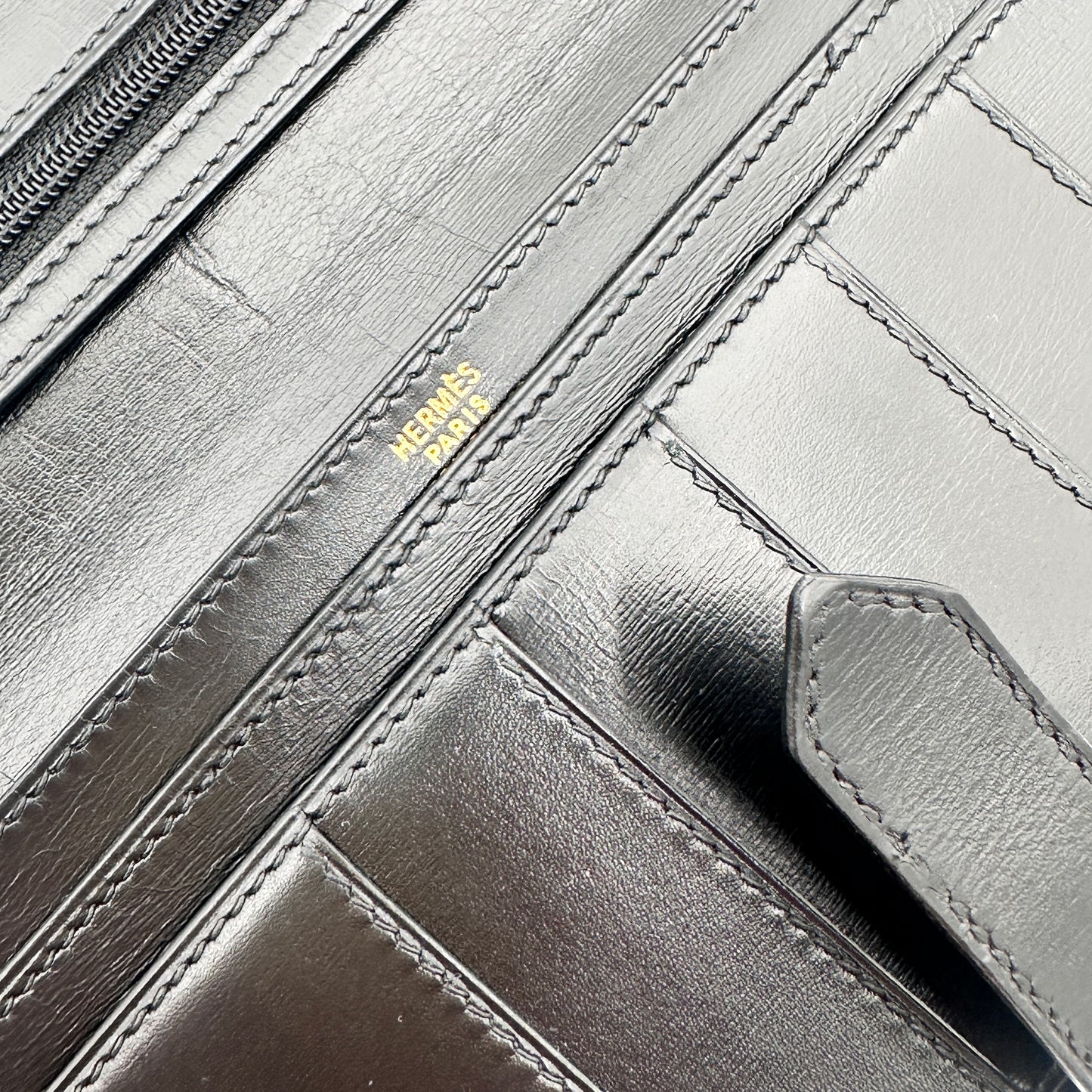 Box Leather Bearn Gusset Wallet Black