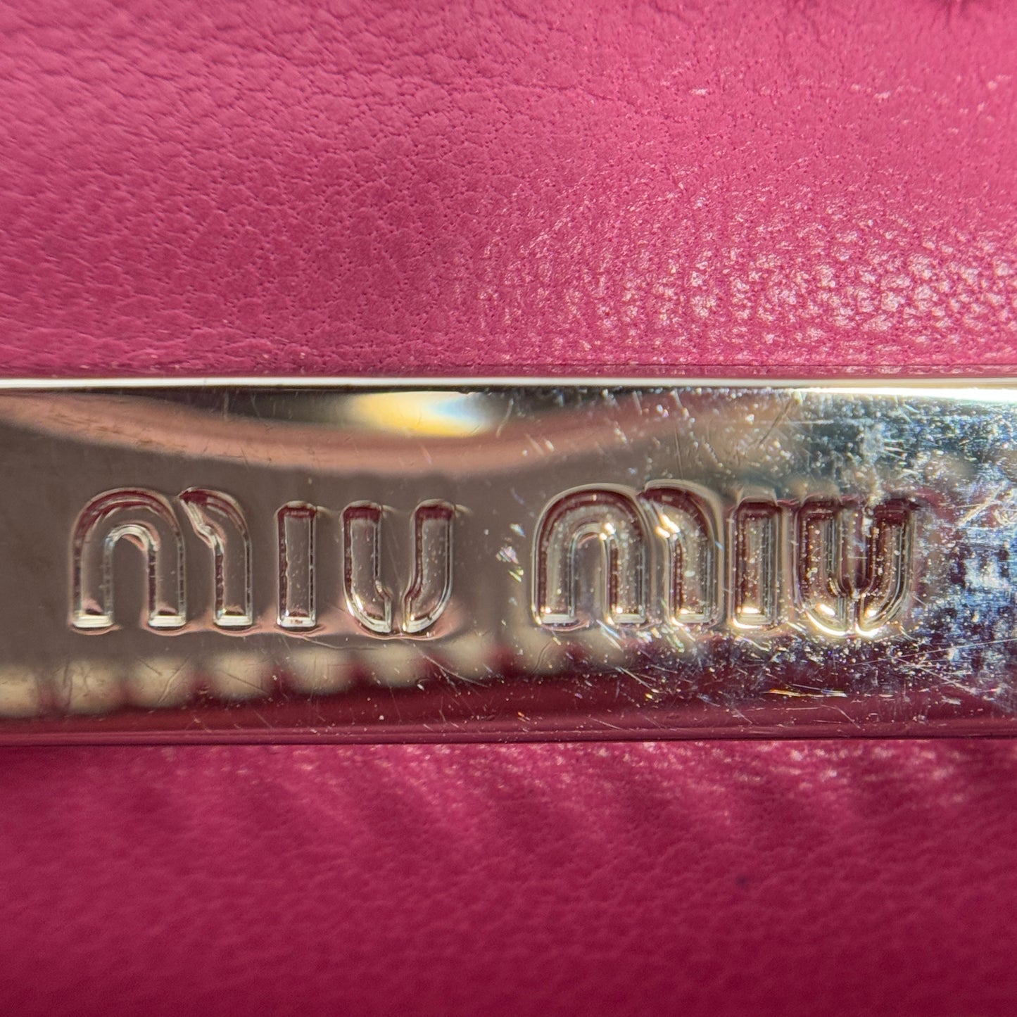 Matelasse Nappa Crystal Handbag Pink