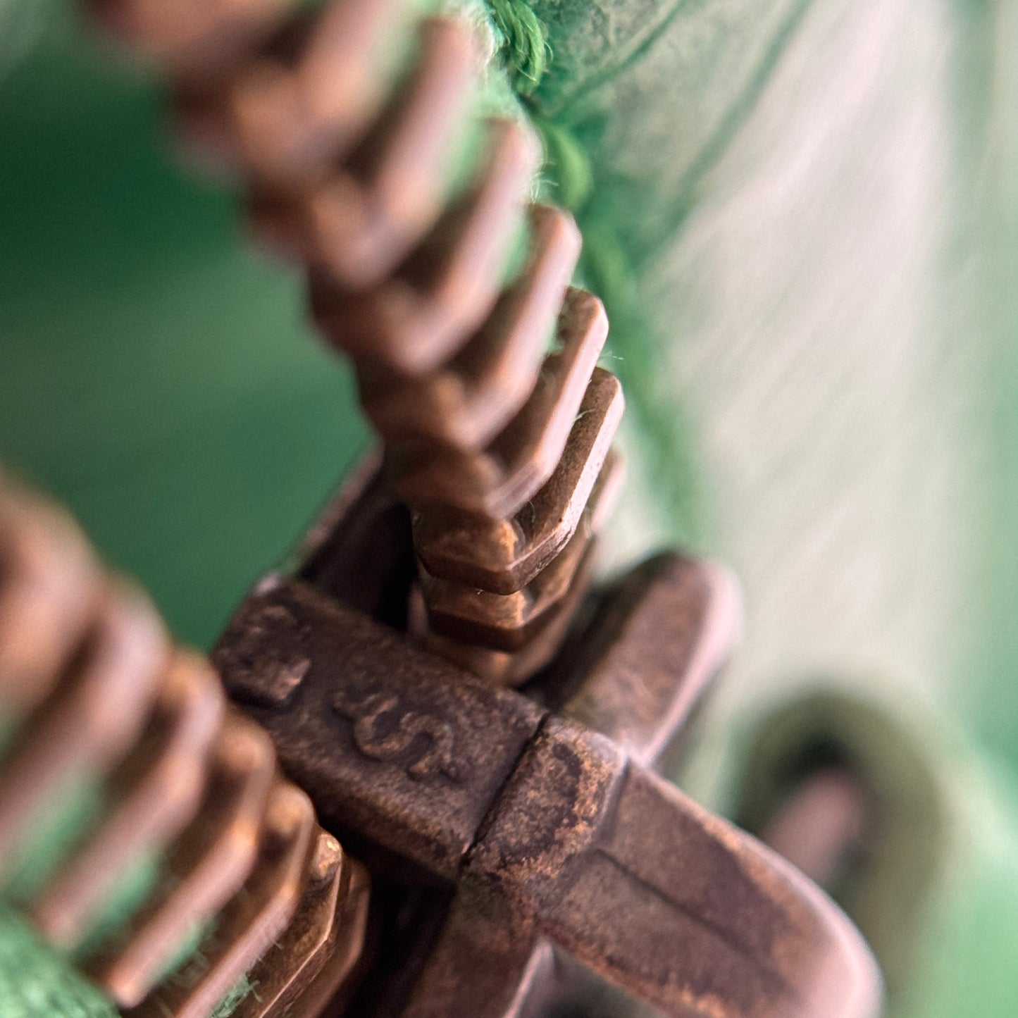 Town leather handbag Green