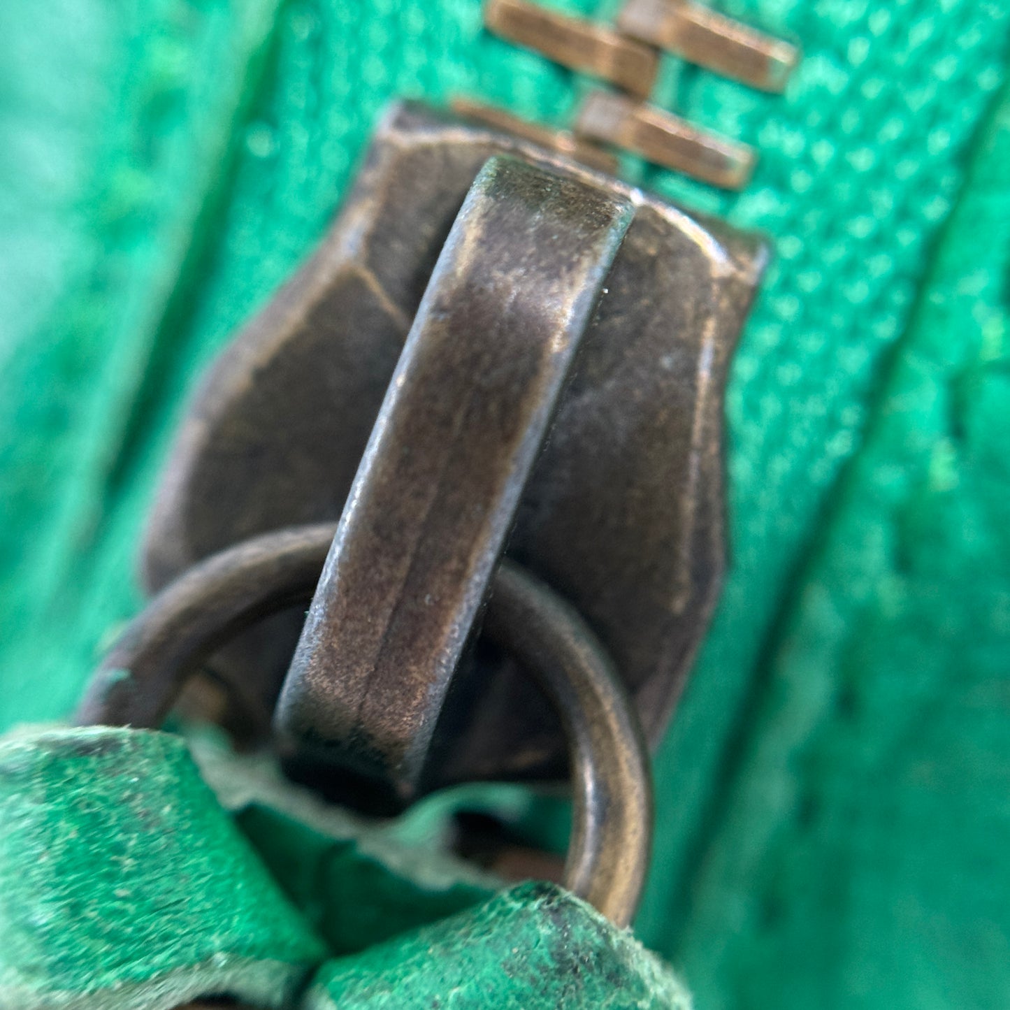 Town leather handbag Green