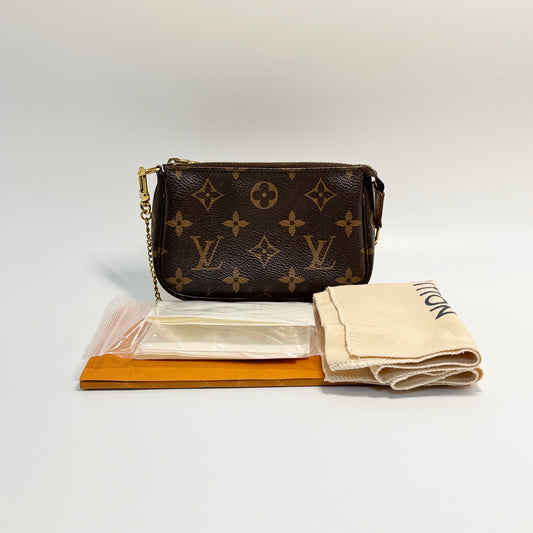 Monogram Mini Pochette Accessoires