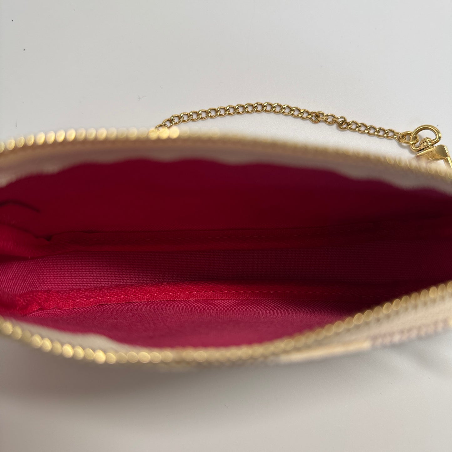 Damier Azur Christmas Animation Hollywood Mini Pochette Accessoires