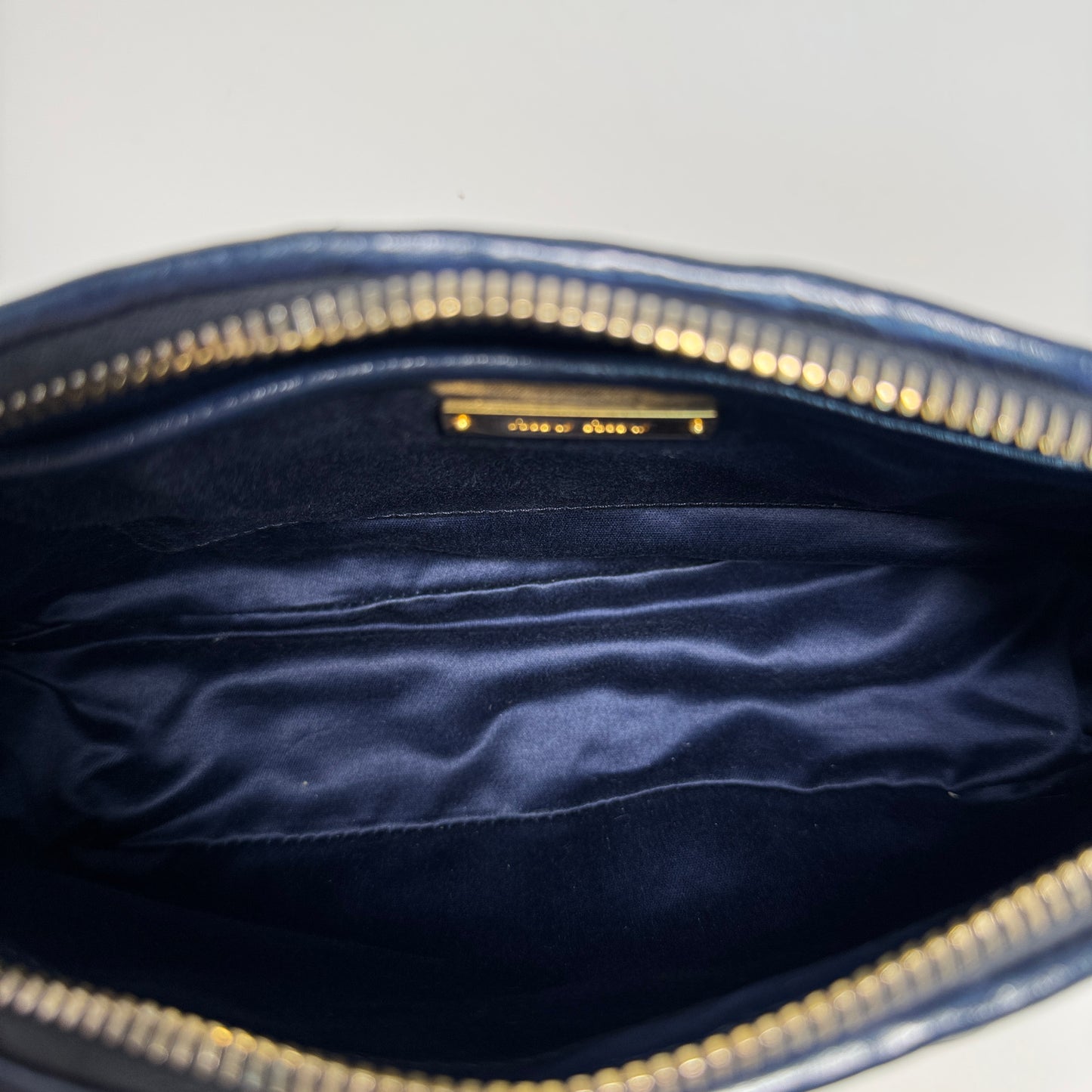 Matelassé leather handbag Navy