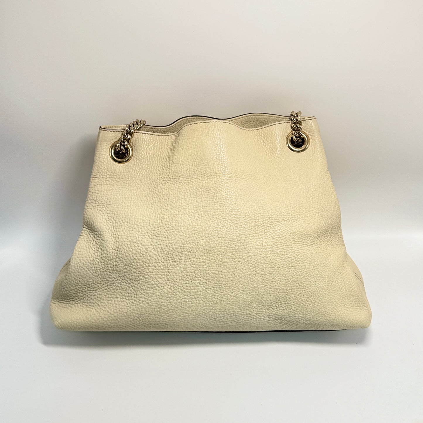 GUCCI Soho Chain Shoulder Bag Leather White