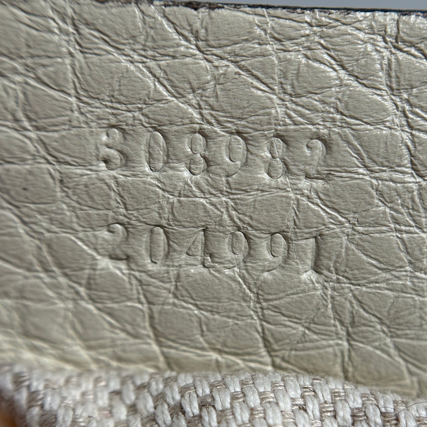 GUCCI Soho Chain Shoulder Bag Leather White